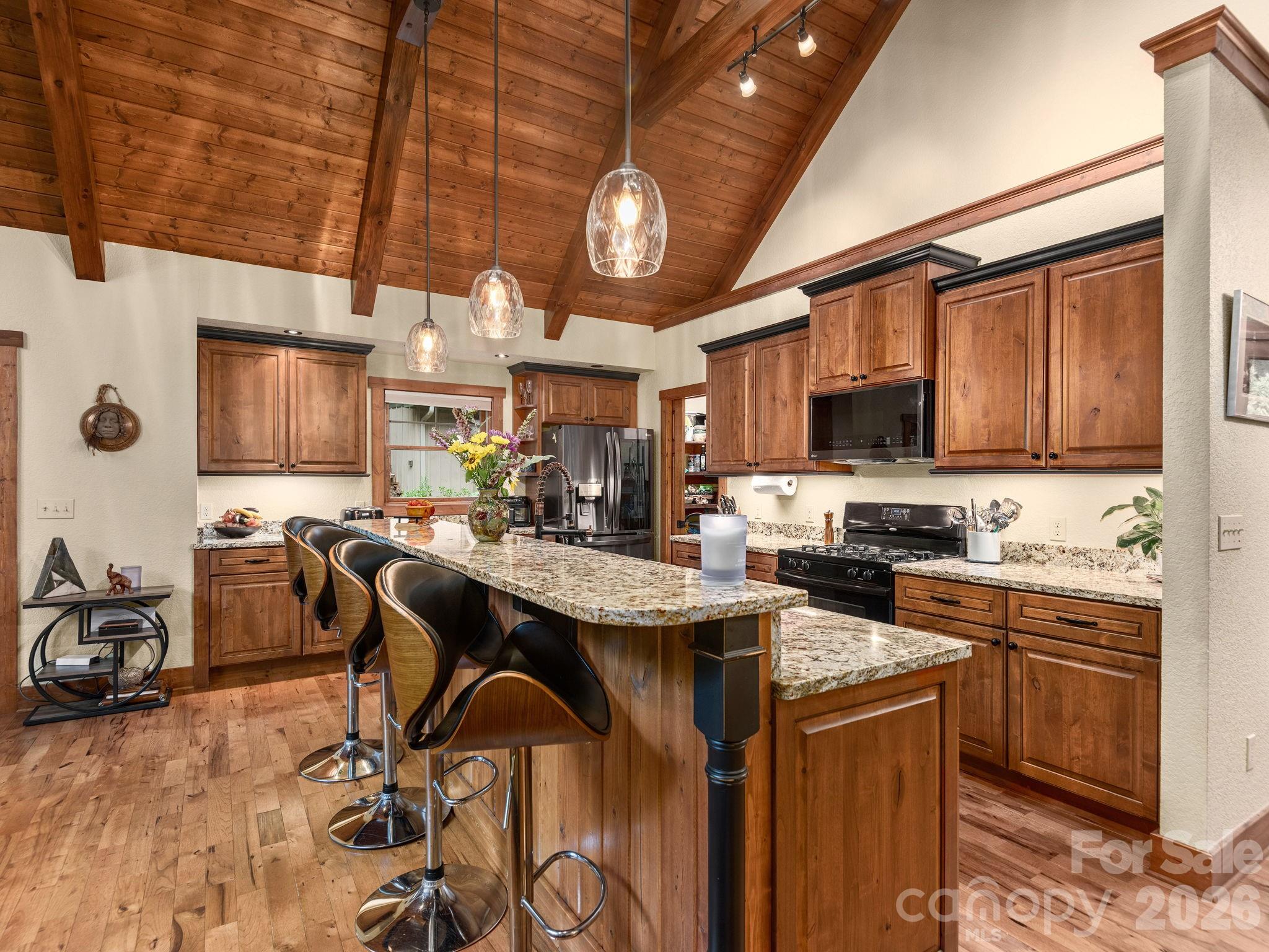 352 Celo Cove Drive 18 Property Photo 8