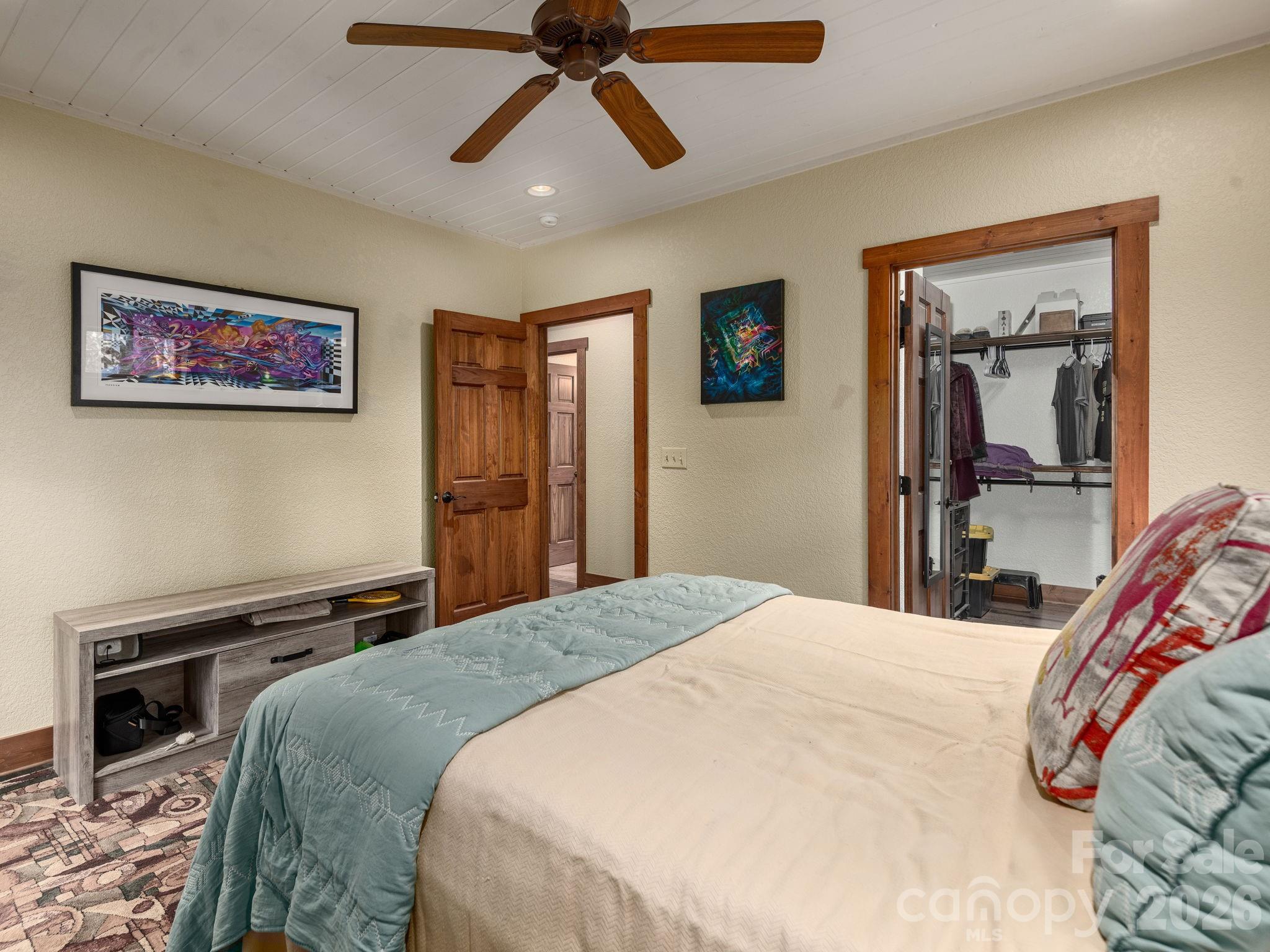 352 Celo Cove Drive 18 Property Photo 26