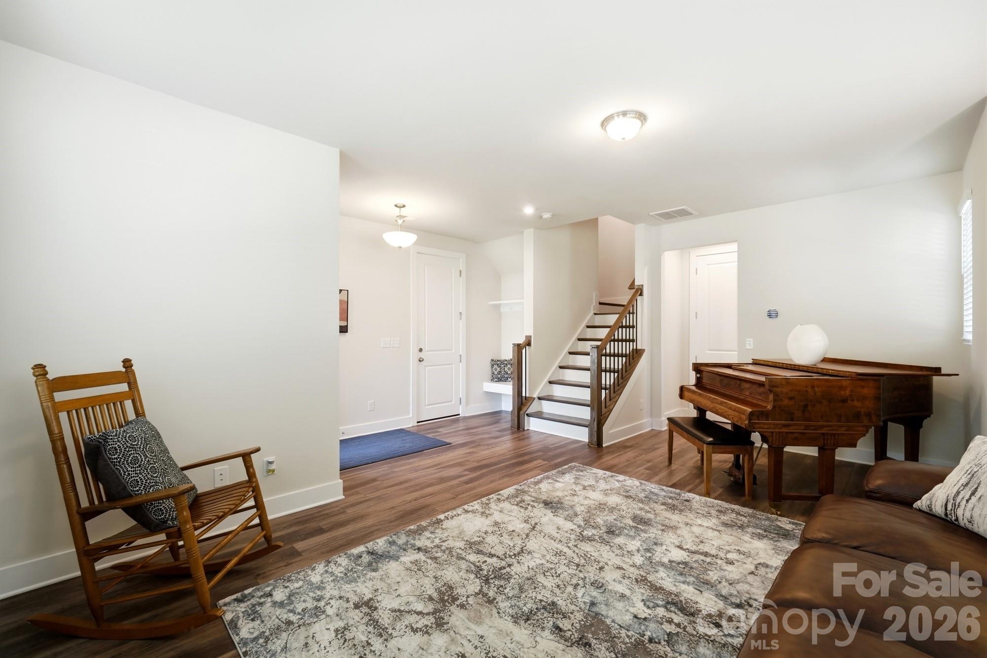 2745 Ensemble Court Property Photo 5