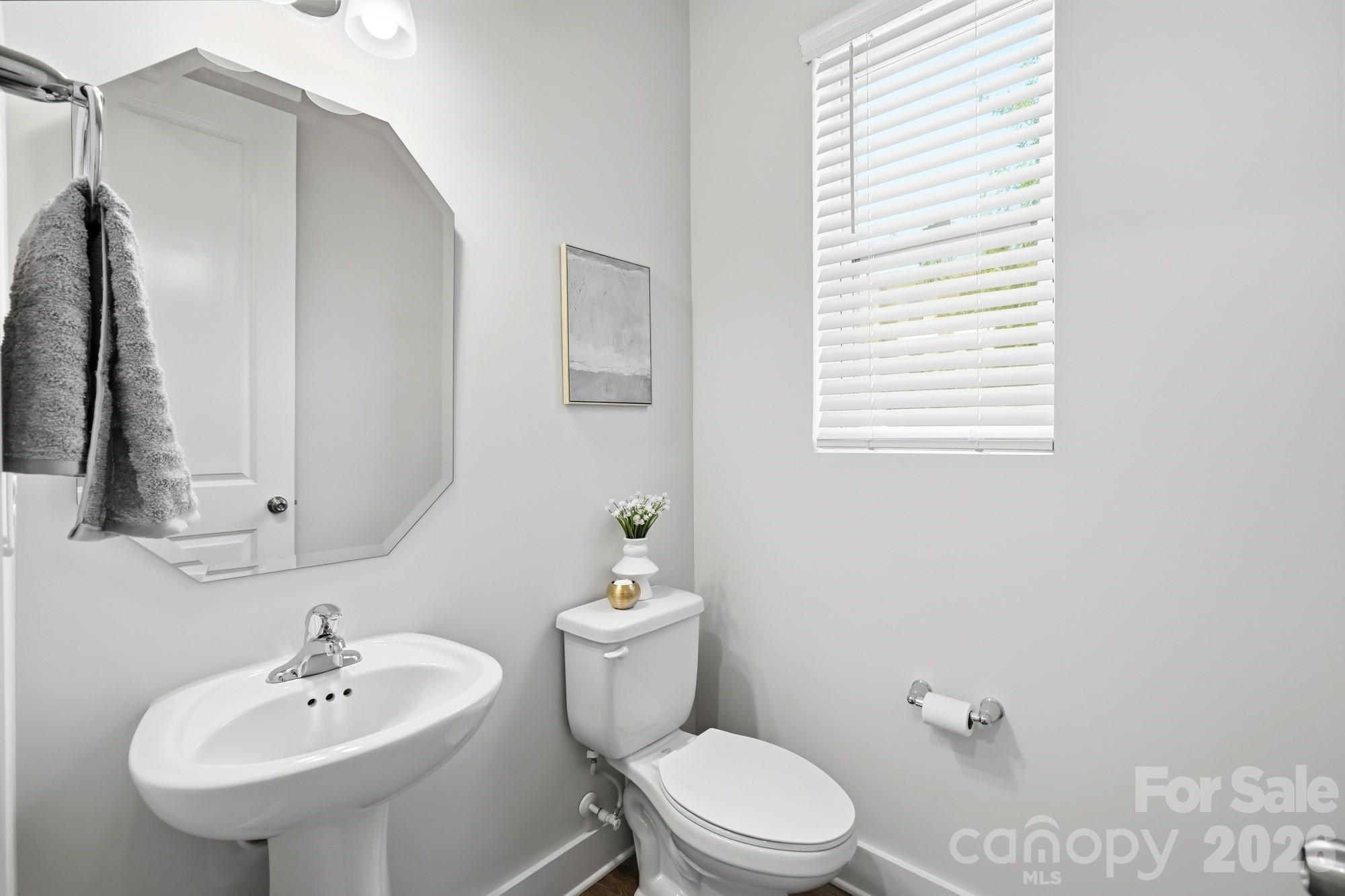 2745 Ensemble Court Property Photo 6