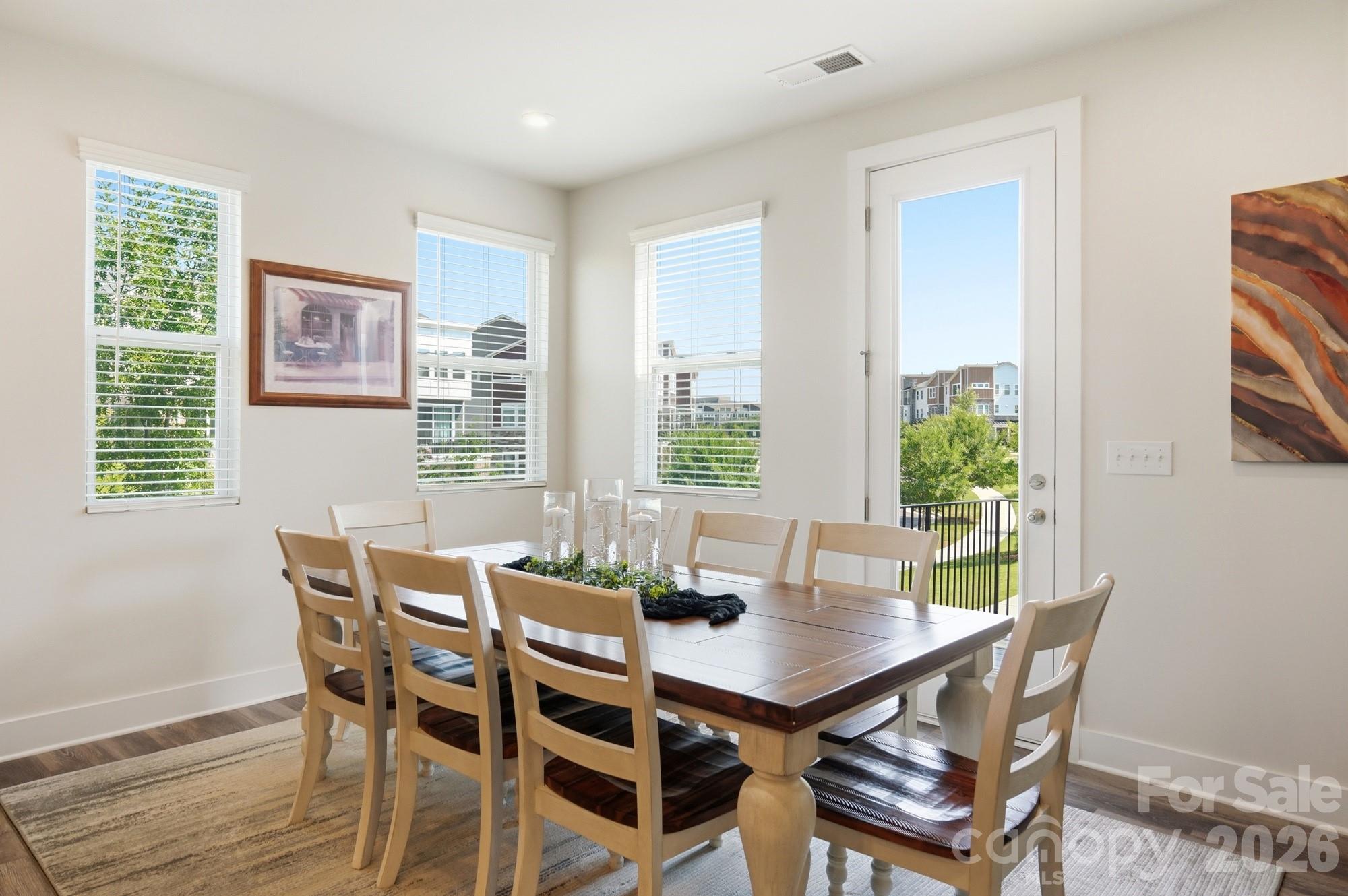 2745 Ensemble Court Property Photo 12
