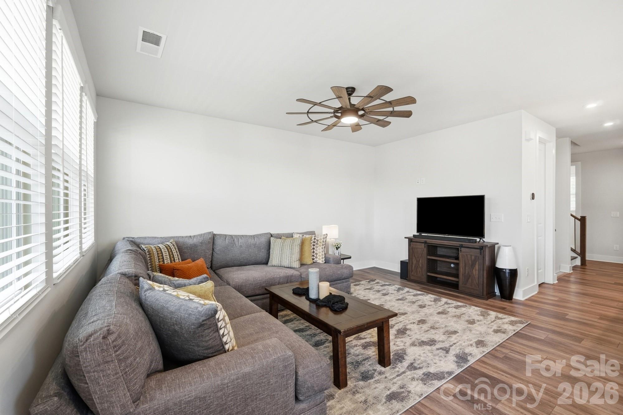 2745 Ensemble Court Property Photo 14