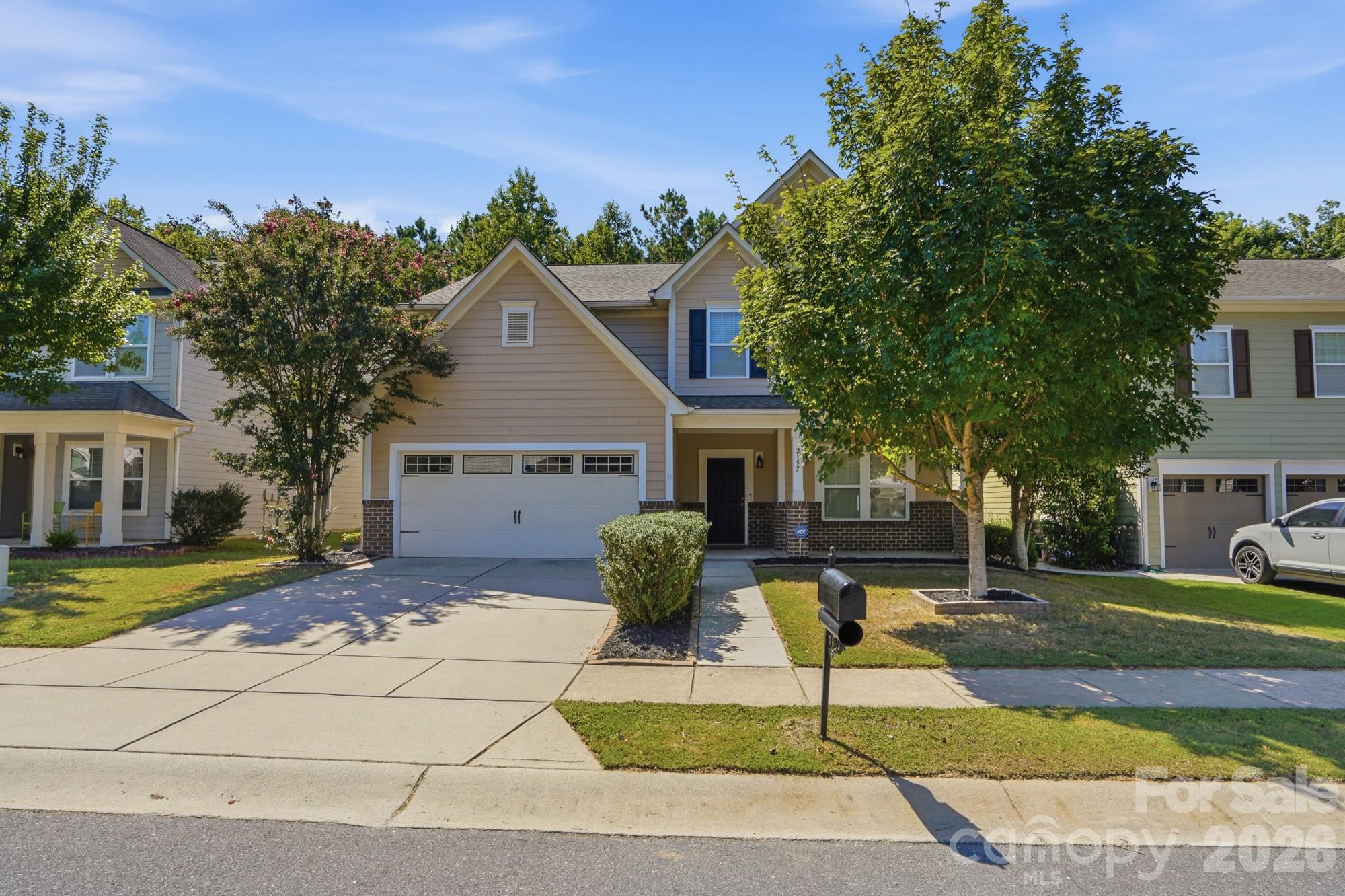 2157 Bluebell Way Property Photo 2