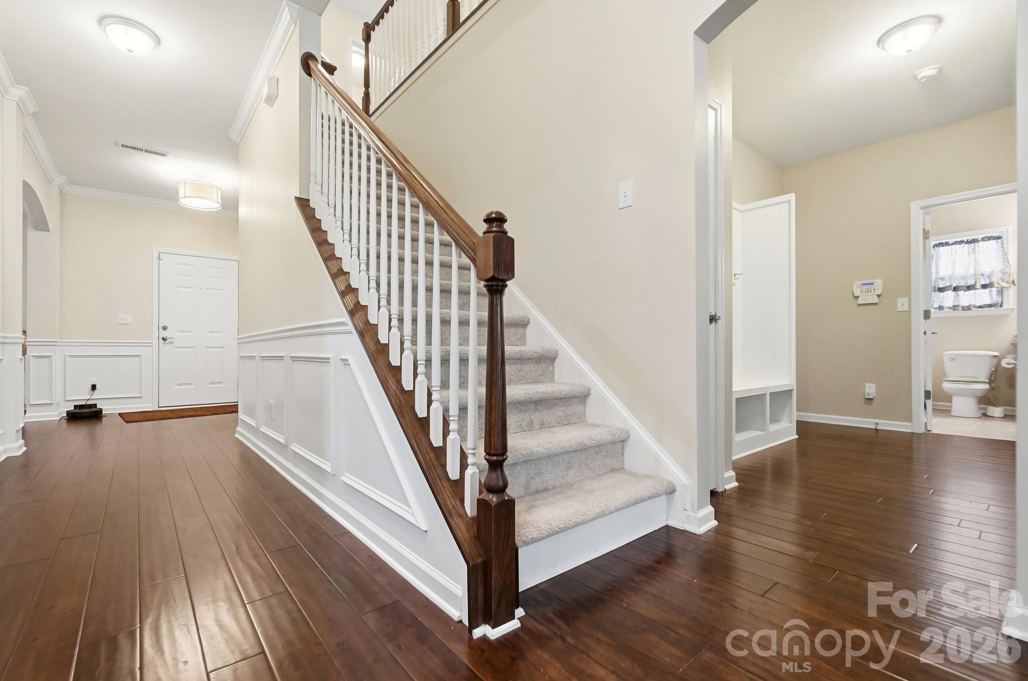 2157 Bluebell Way Property Photo 3