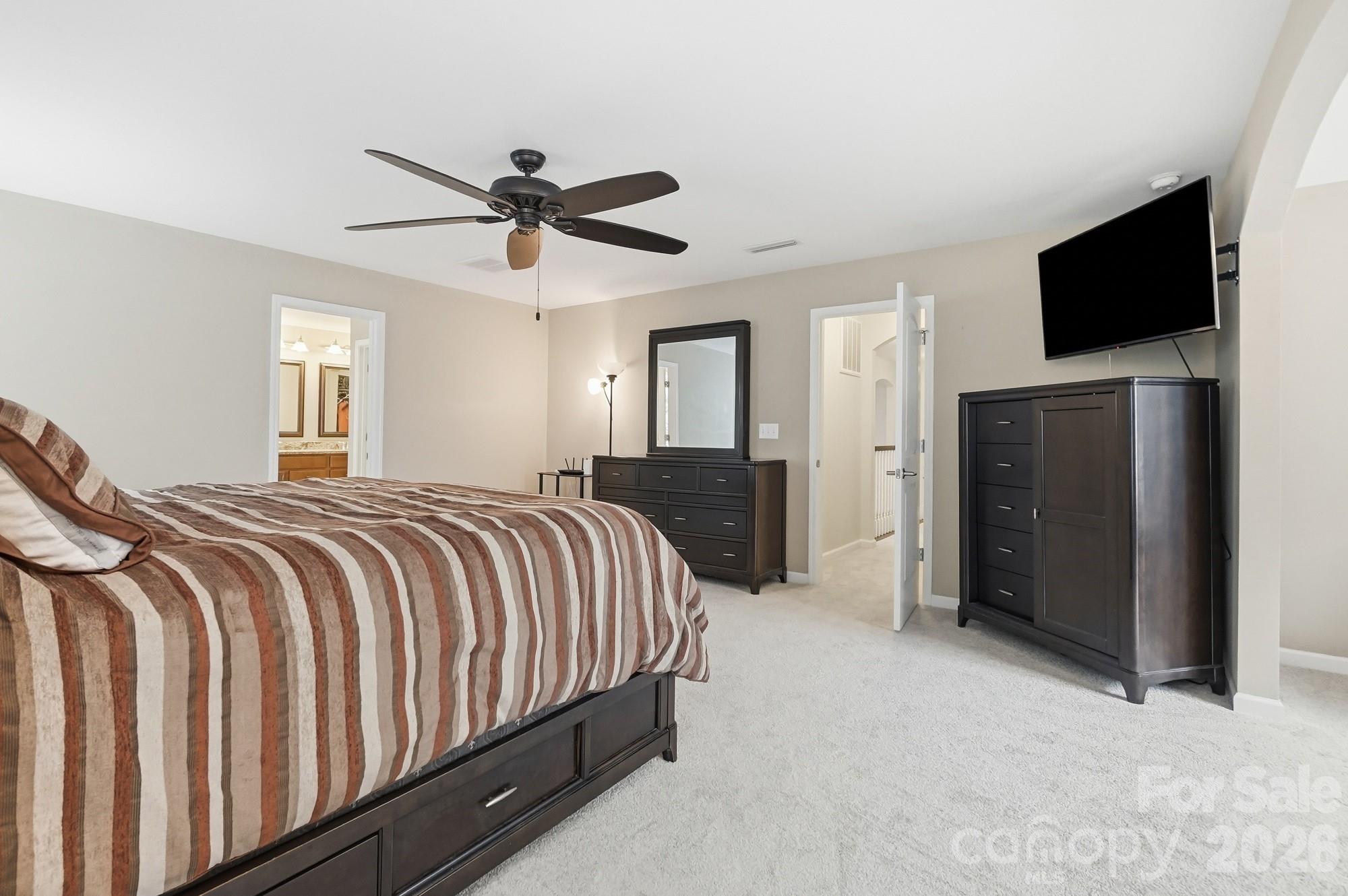 2157 Bluebell Way Property Photo 10