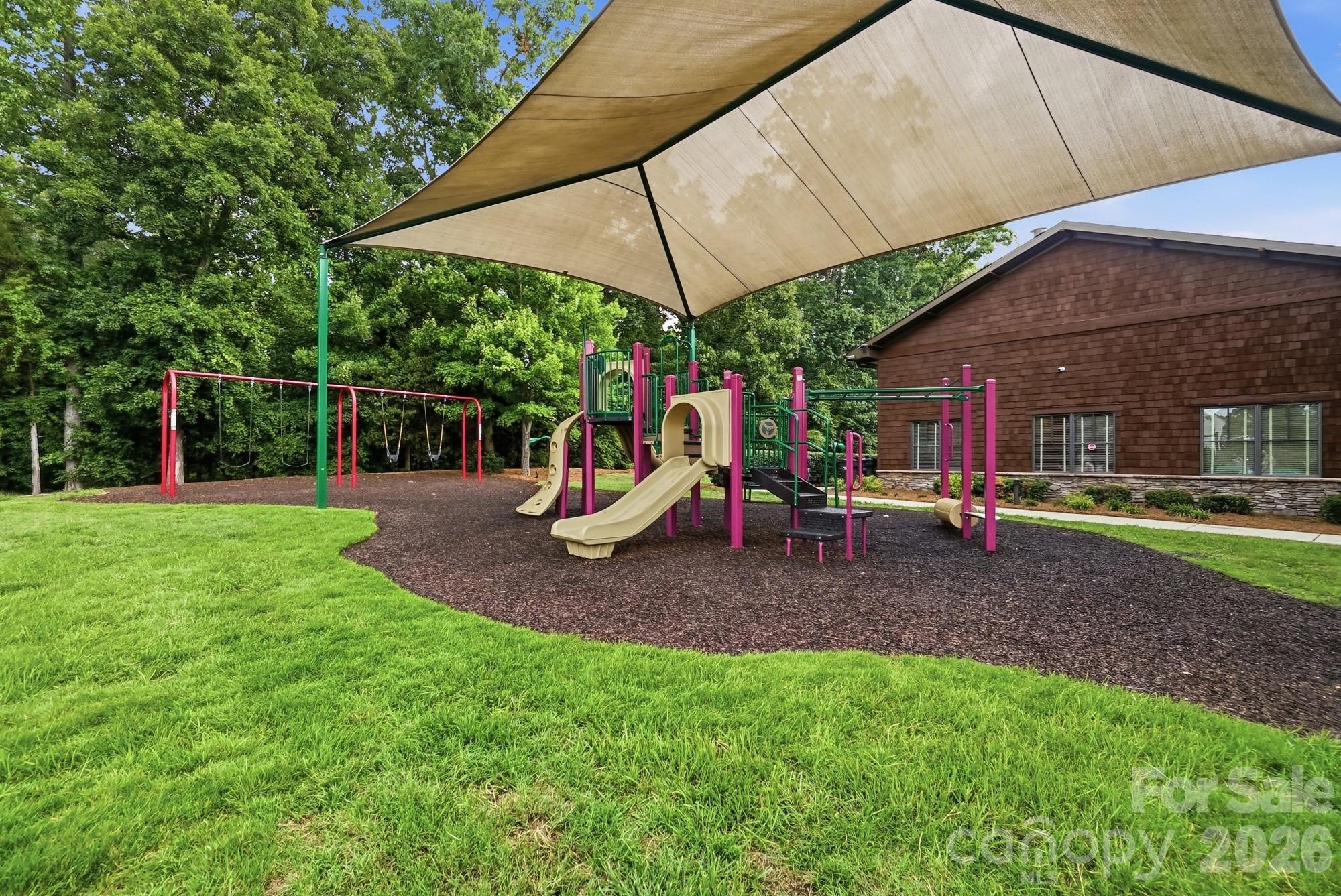 2157 Bluebell Way Property Photo 24