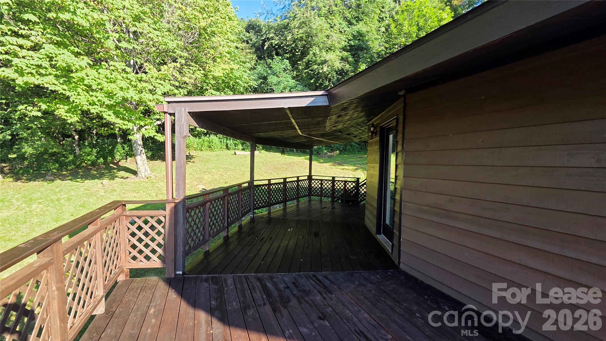 281 Bearwallow Trail Property Photo 4