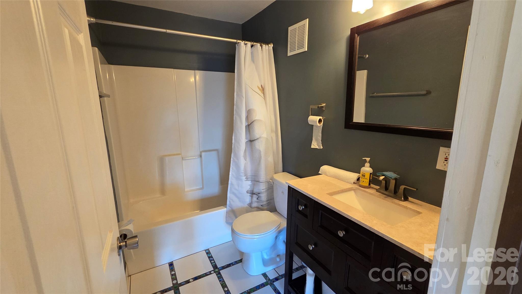 281 Bearwallow Trail Property Photo 20