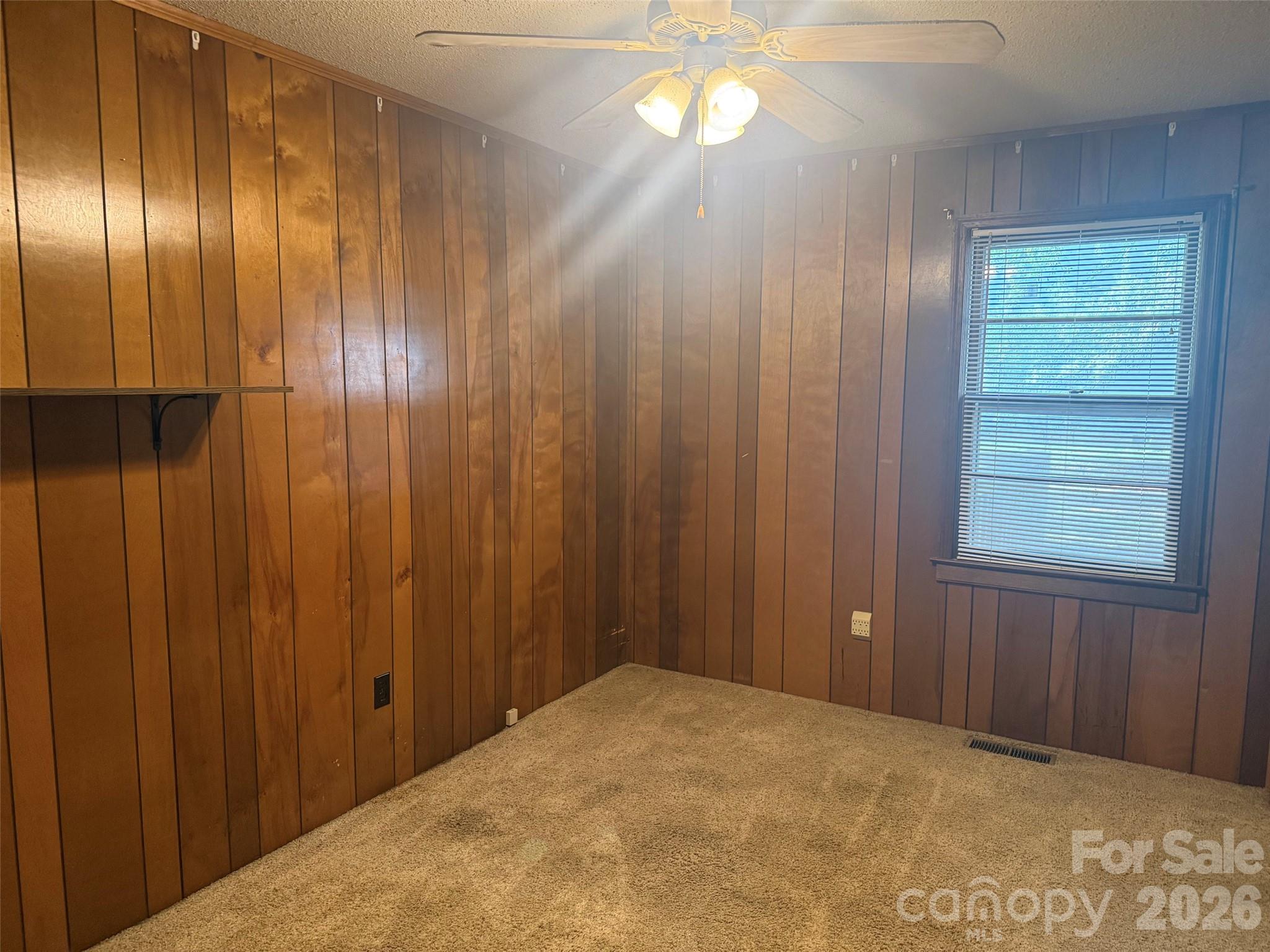 511 E Church Street Property Photo 9