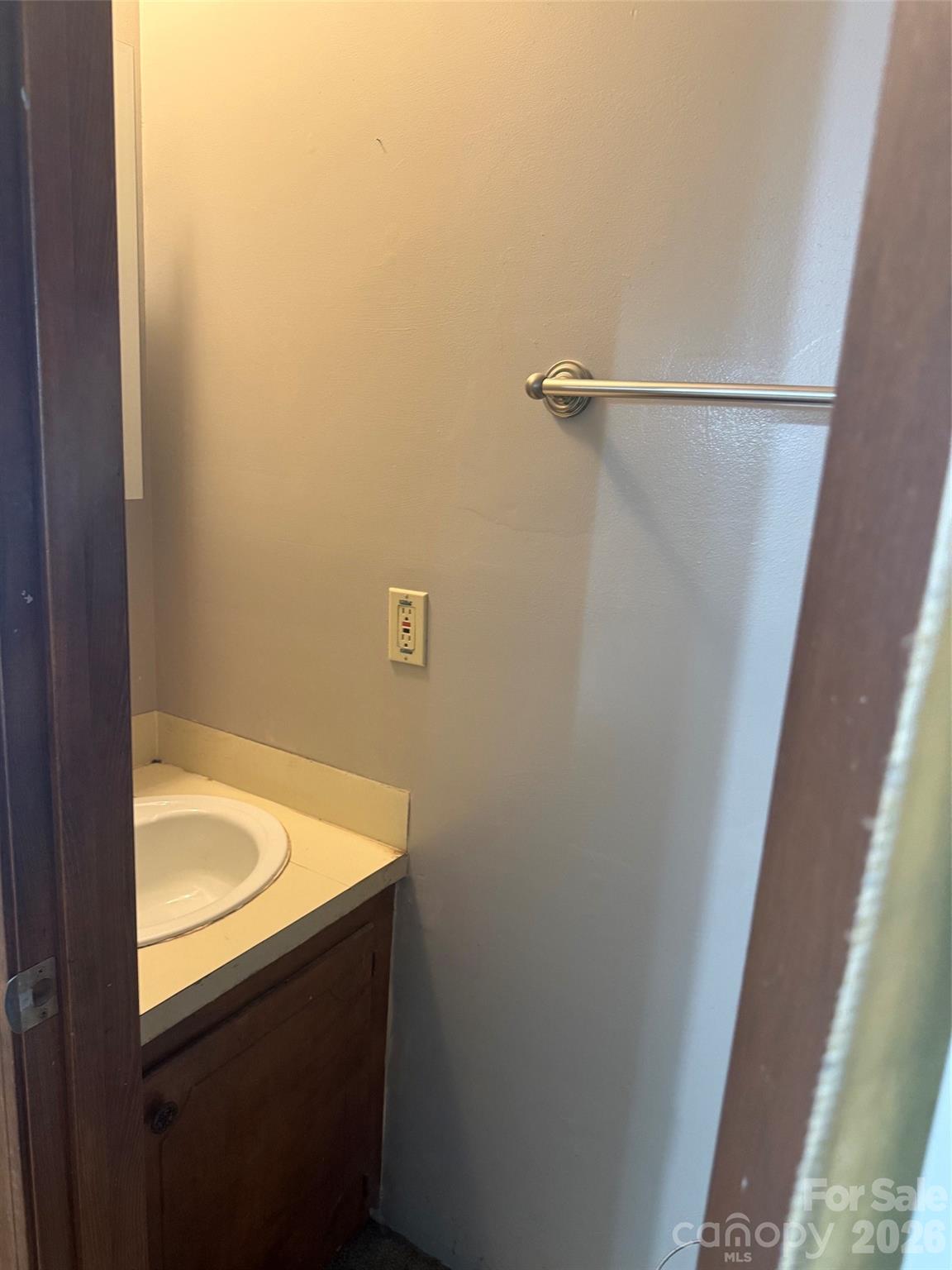 511 E Church Street Property Photo 15