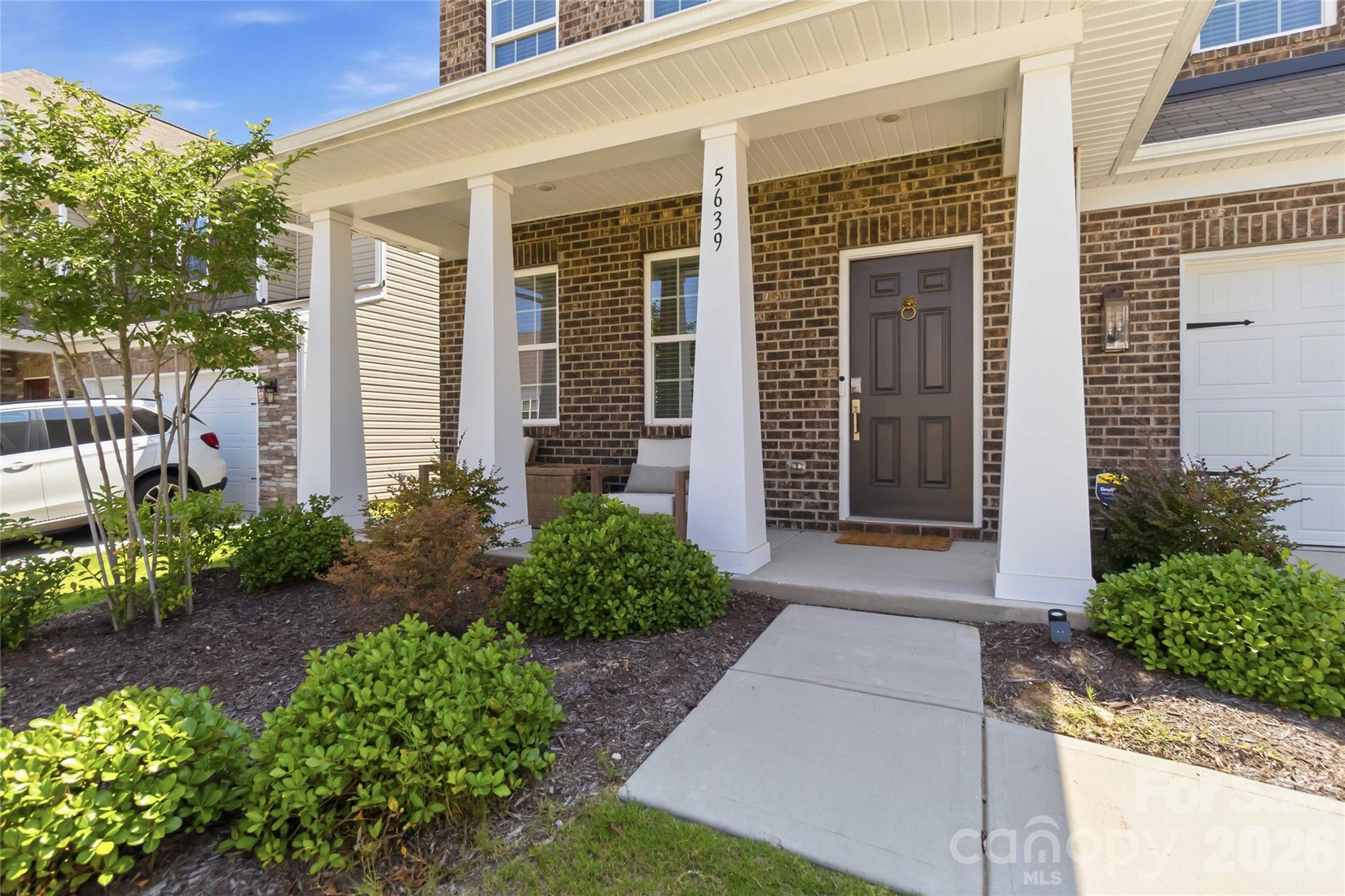 5639 Soft Shell Drive Property Photo 2