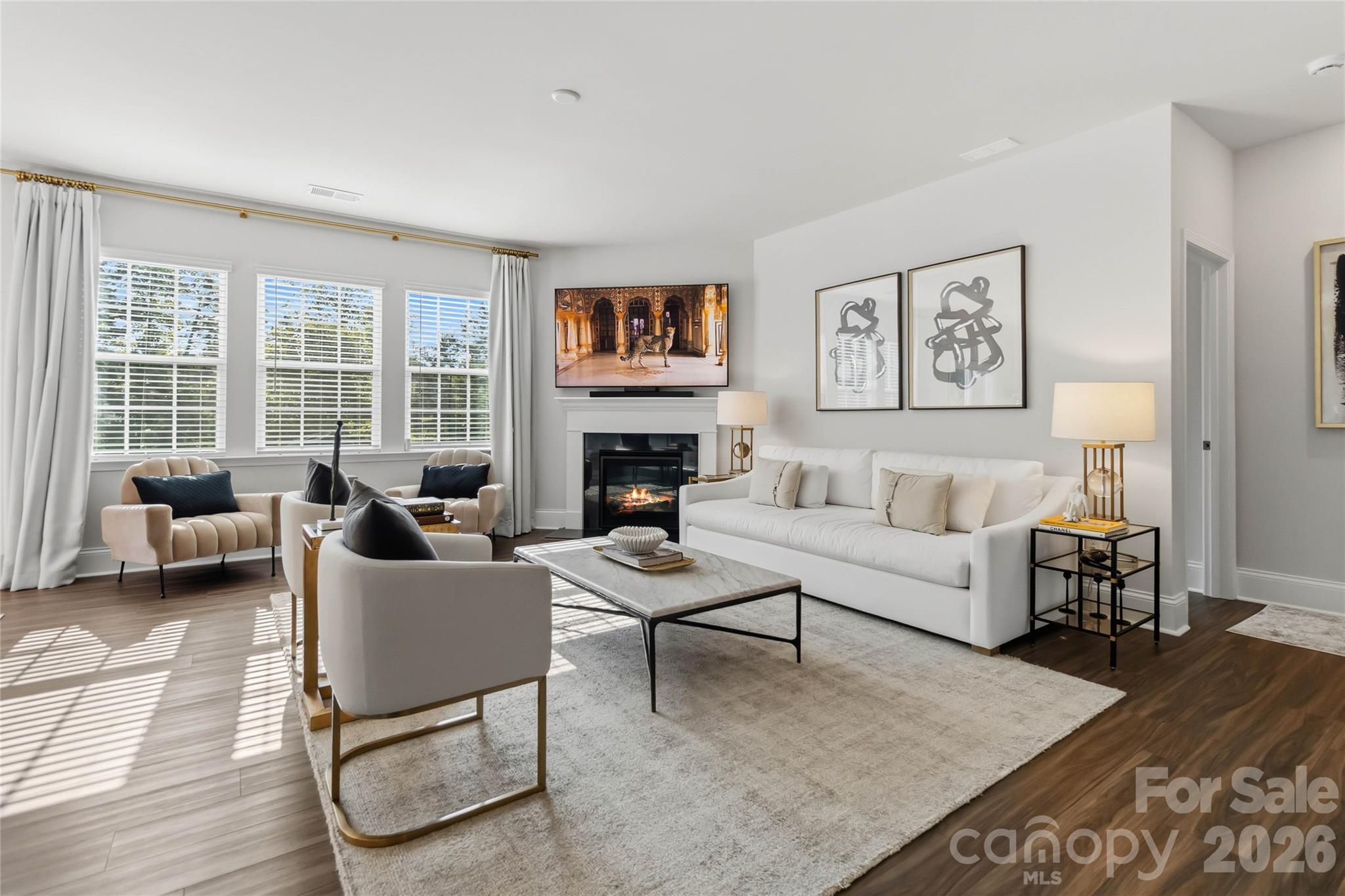5639 Soft Shell Drive Property Photo 8