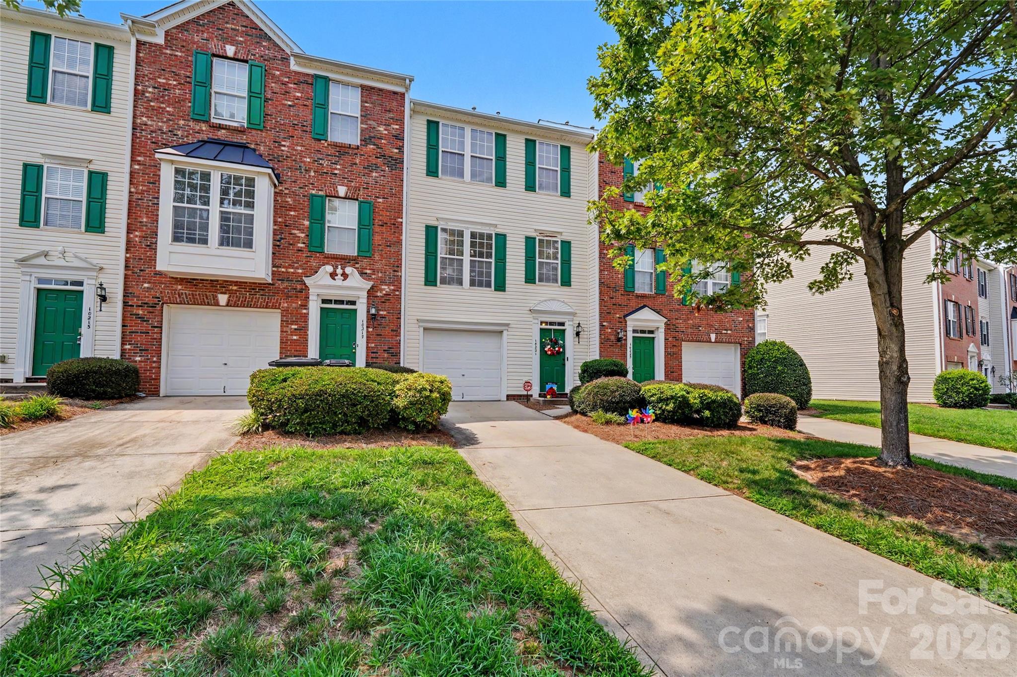 10221 Garrett Grigg Road Property Photo 1