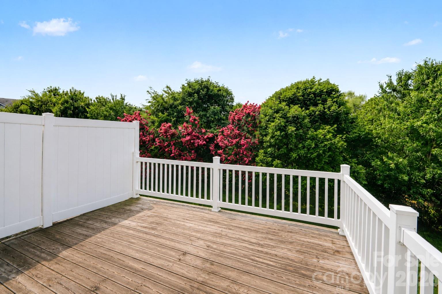 10221 Garrett Grigg Road Property Photo 6