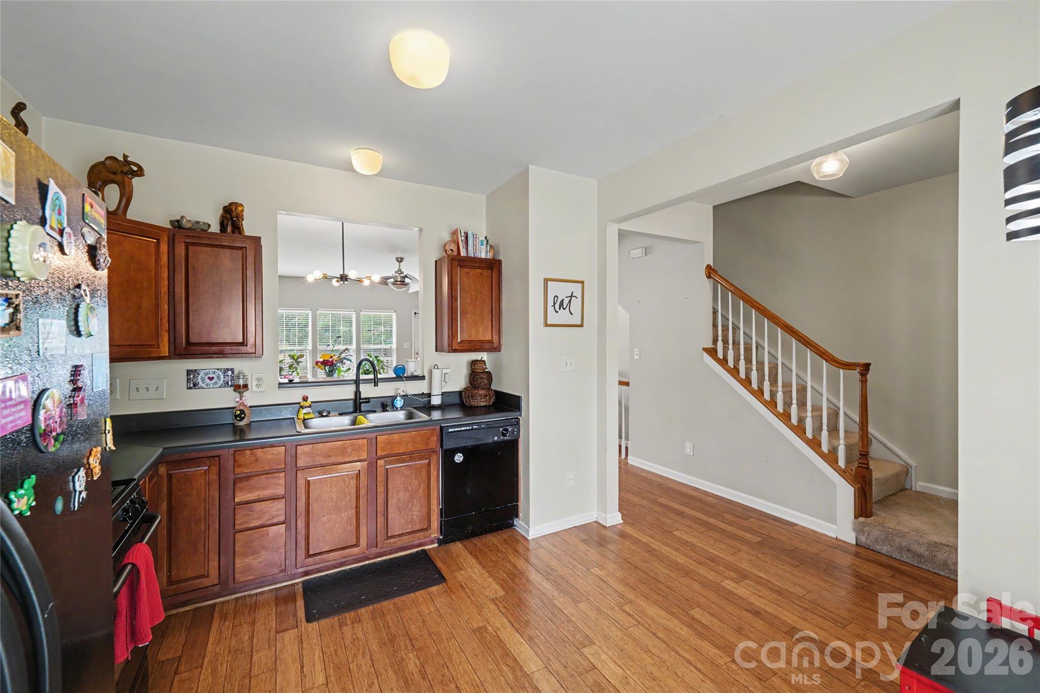 10221 Garrett Grigg Road Property Photo 14