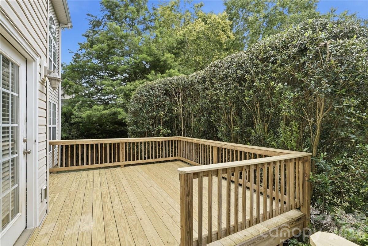 6055 Latta Springs Circle Property Photo 37