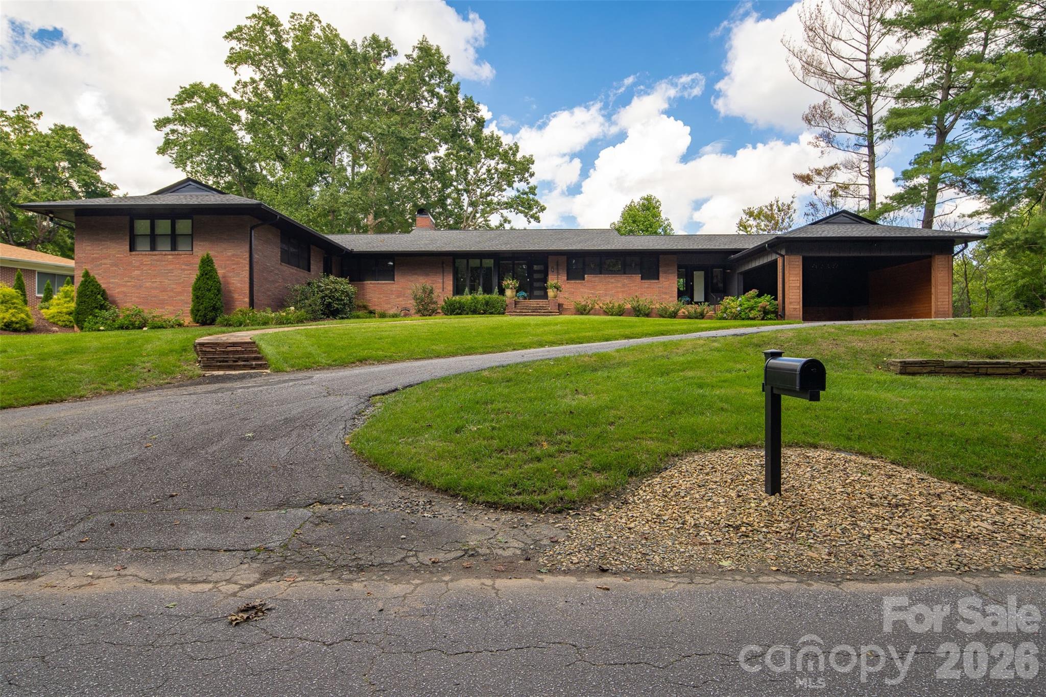 167 Maehill Place Property Photo 48