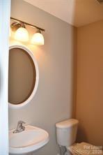 2038 Dunsmore Lane Property Photo 10