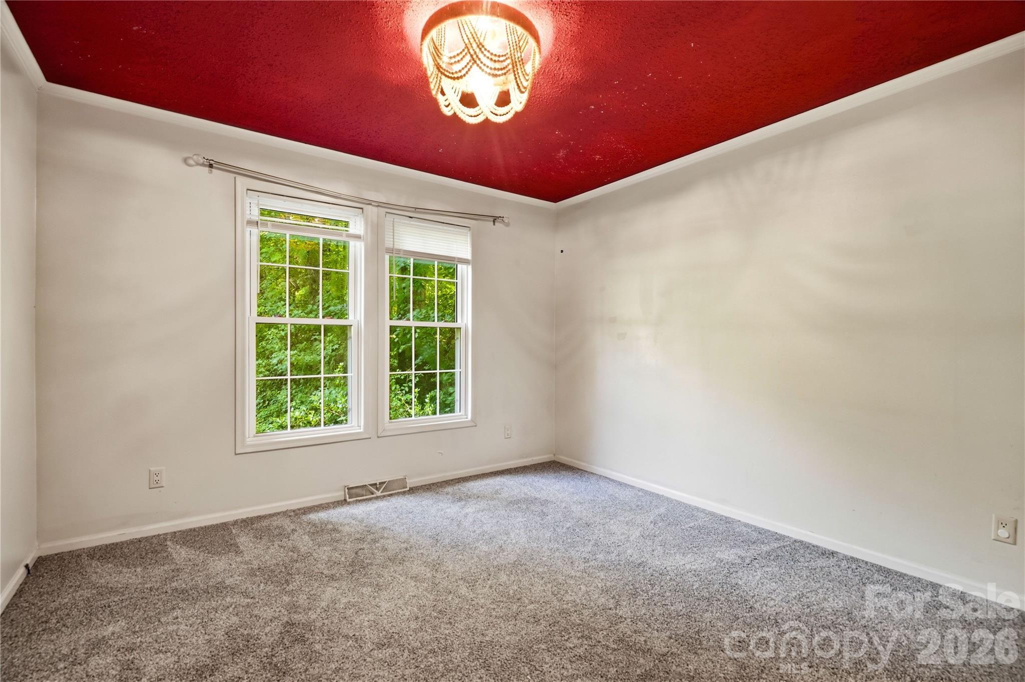 3555 Lake Bluff Drive Property Photo 25