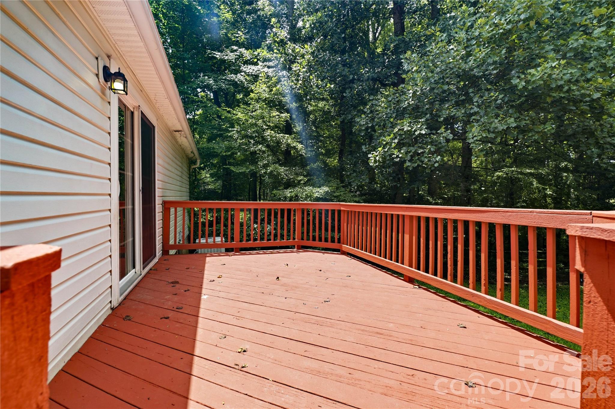 3555 Lake Bluff Drive Property Photo 26