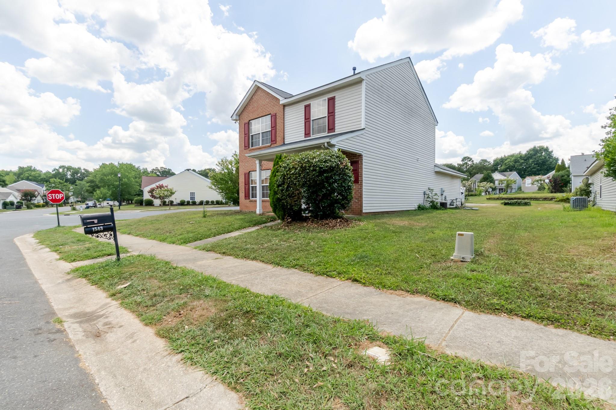 1543 Tuckers Glenn Drive Property Photo 6