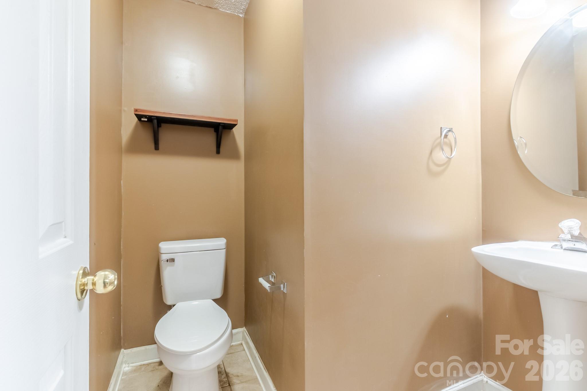 1543 Tuckers Glenn Drive Property Photo 13