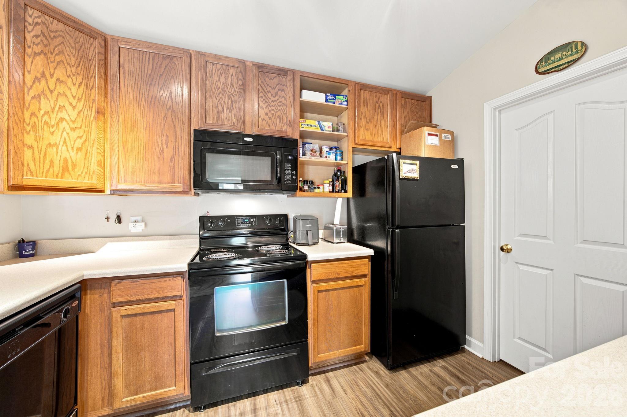 17257 Doe Valley Court Property Photo 14