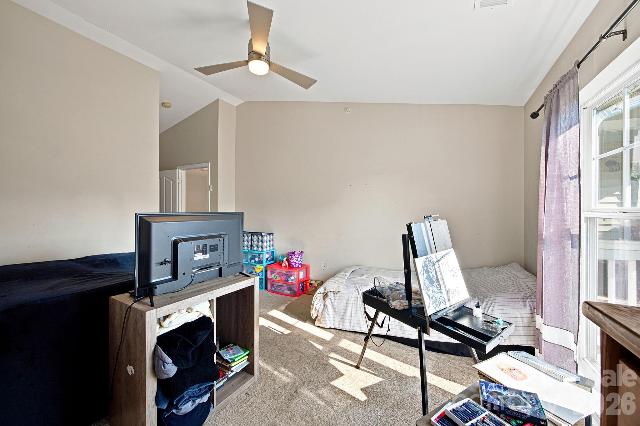 17257 Doe Valley Court Property Photo 17