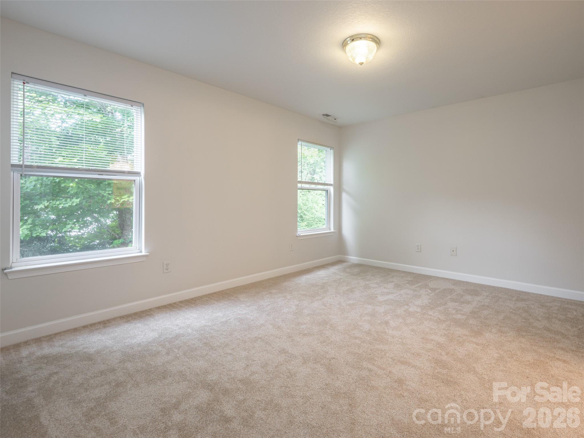 23 Scottish Circle Property Photo 24