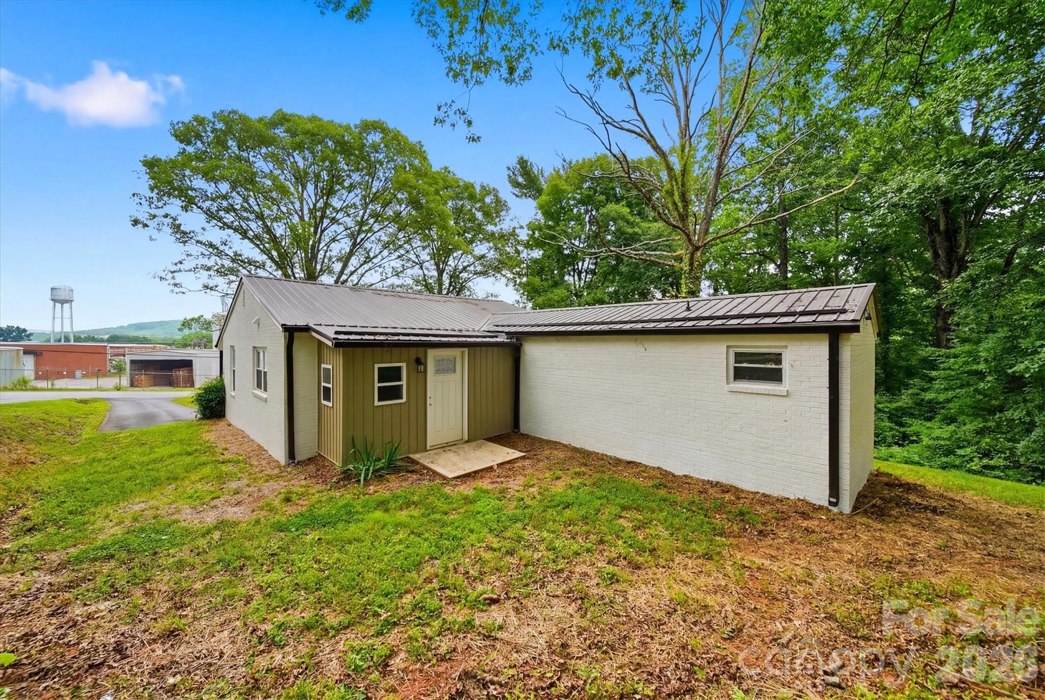 343 Shasta Lane Property Photo 18