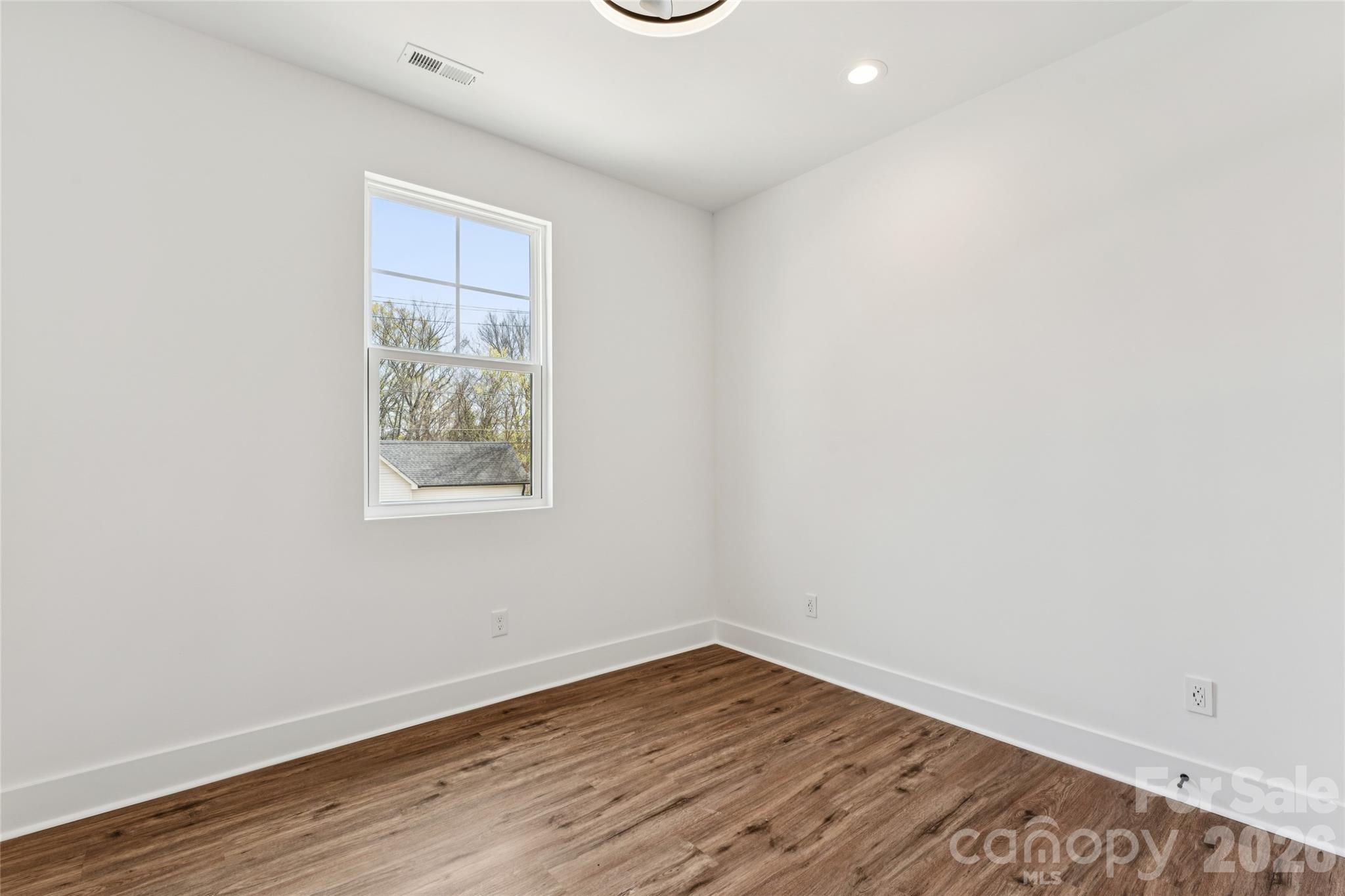 1515 N Caldwell Street Property Photo 20