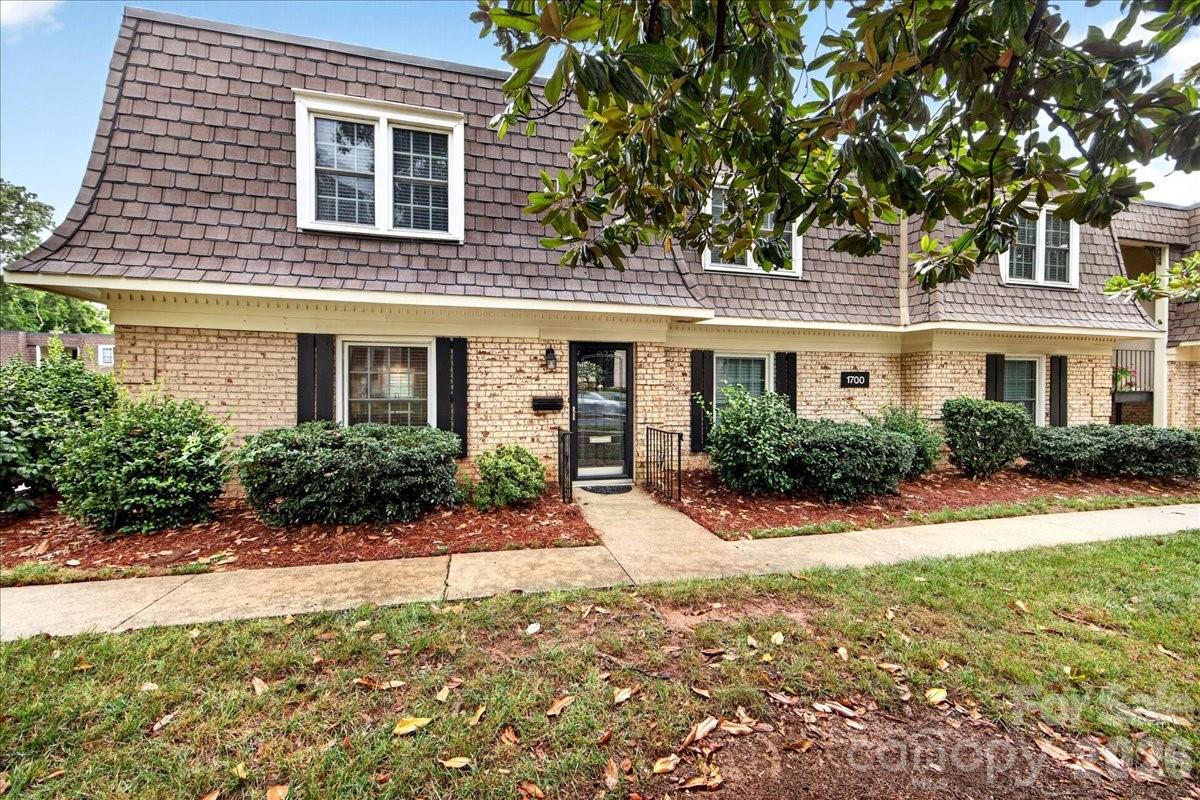 1700 Roxborough Road A Property Photo 1