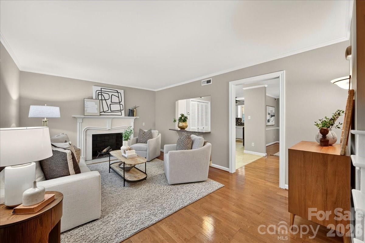 1700 Roxborough Road A Property Photo 7