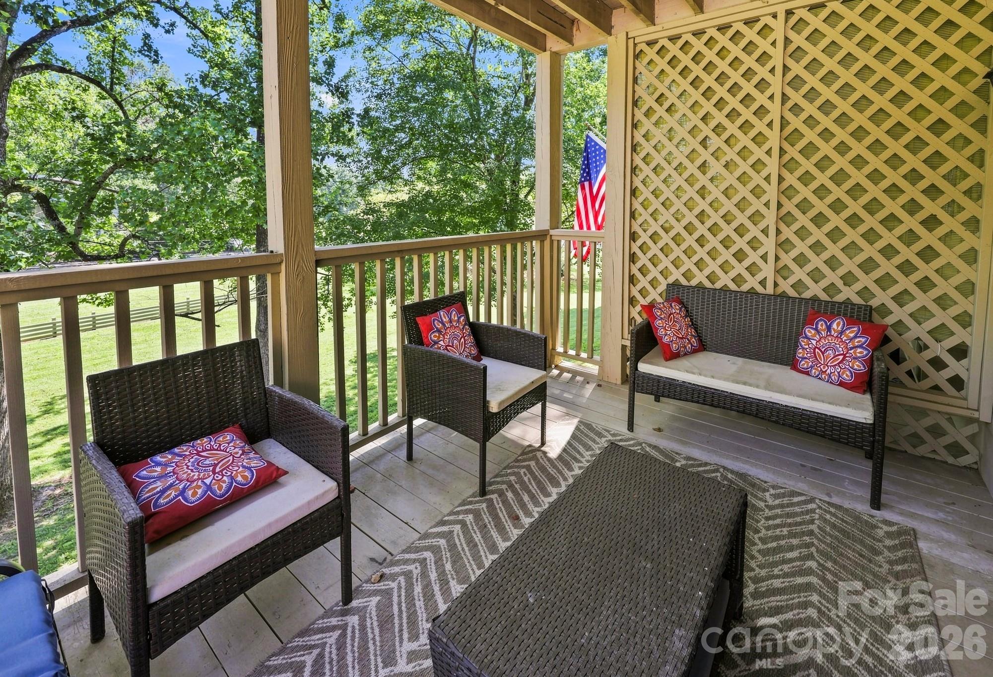 160 Whitney Boulevard 49 Property Photo 13