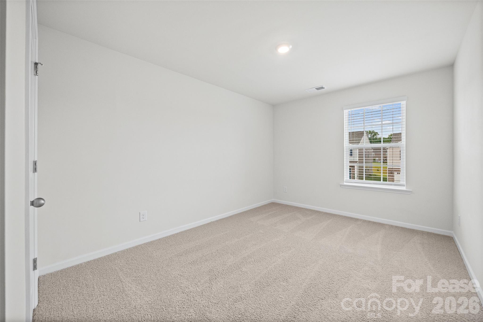 1010 Two Brothers Lane Property Photo 12