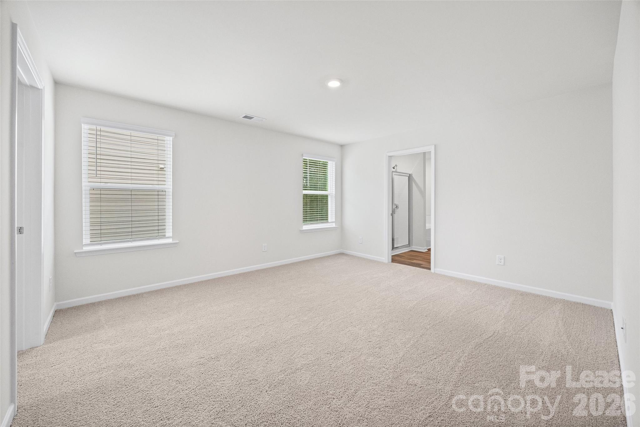 1010 Two Brothers Lane Property Photo 16