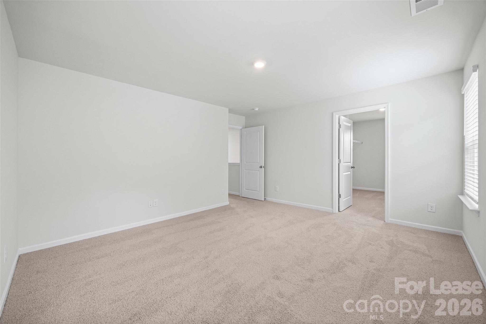 1010 Two Brothers Lane Property Photo 17