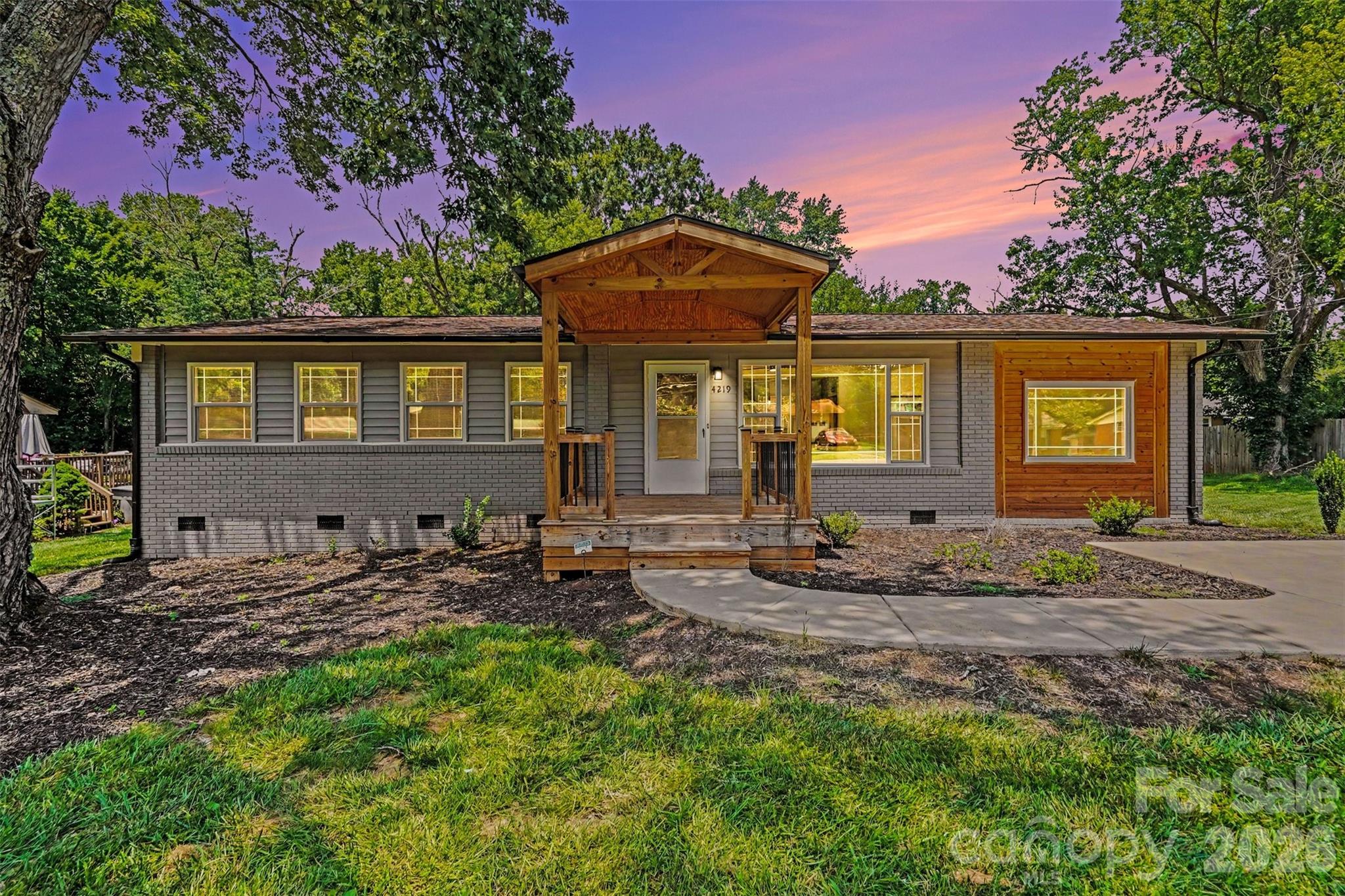 4219 Tipperary Place Property Photo 1
