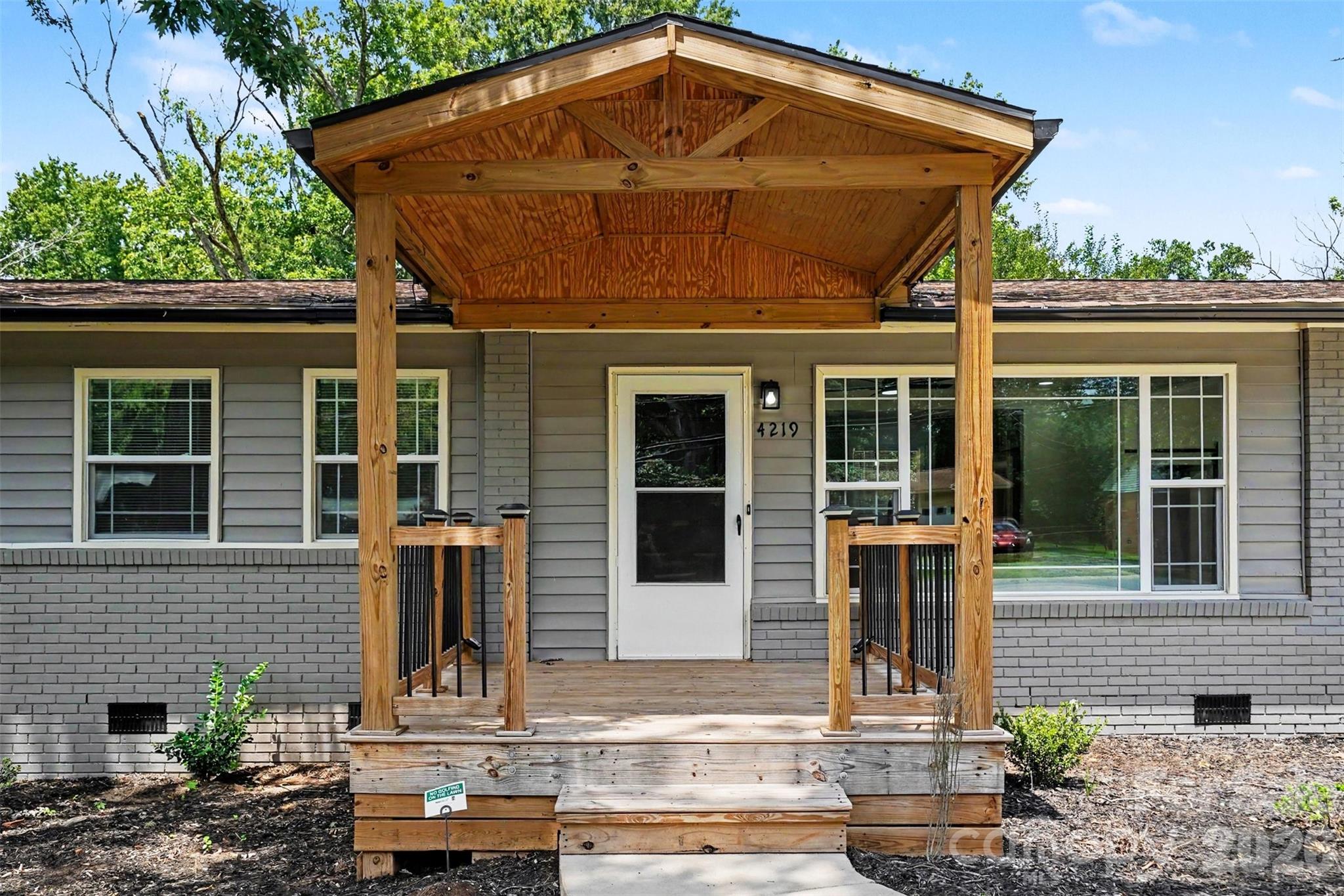 4219 Tipperary Place Property Photo 4