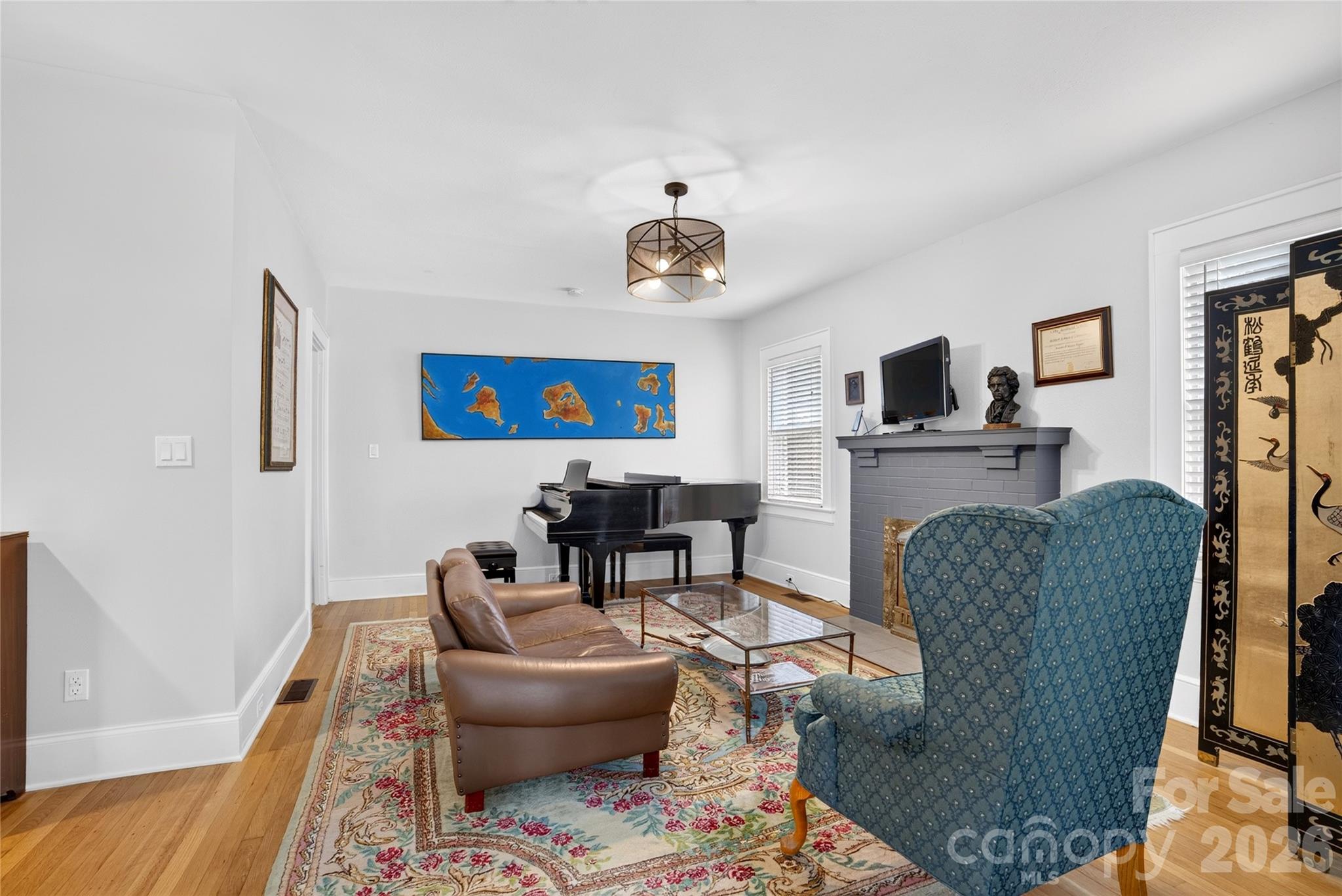 2314 S Broad Street Property Photo 5