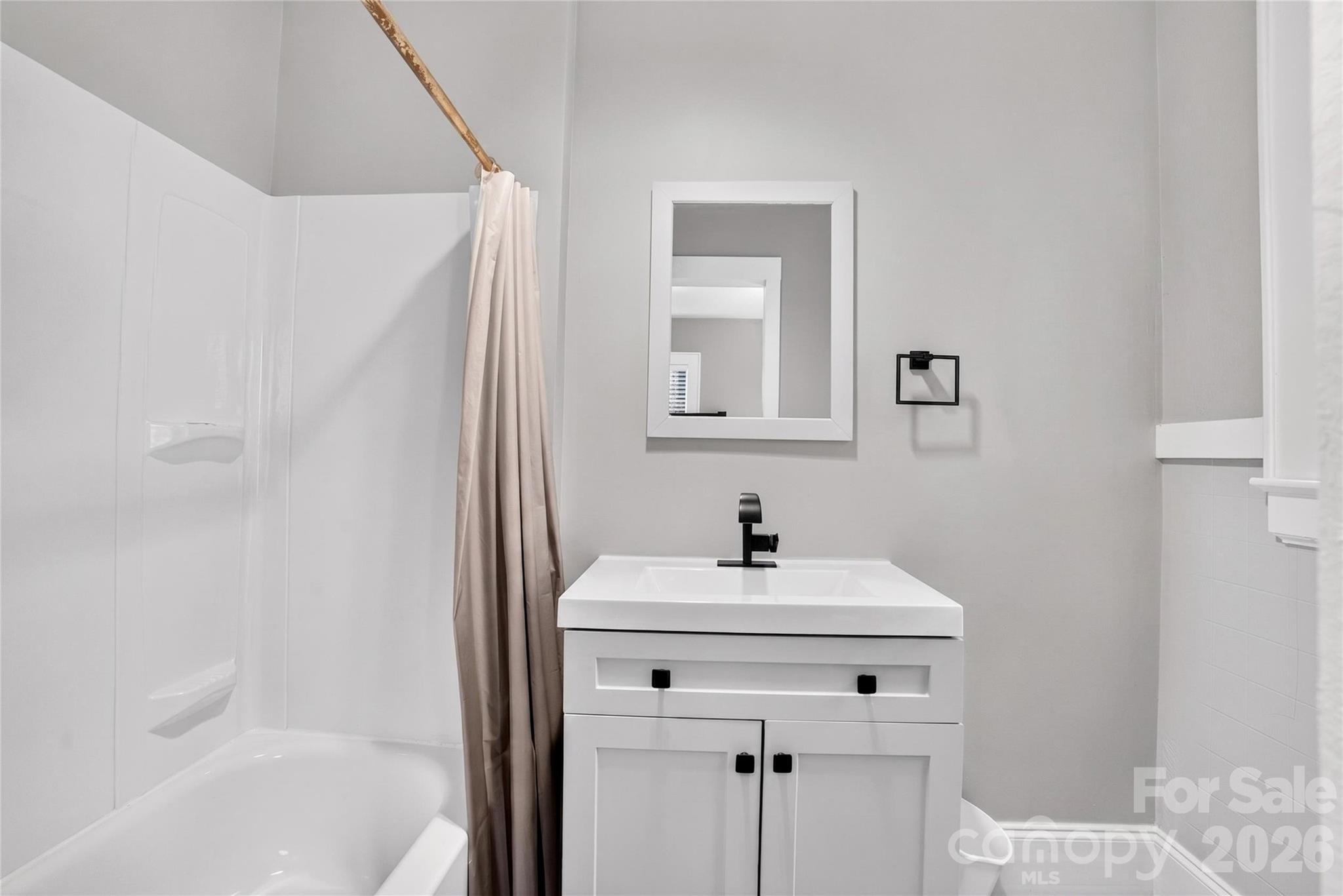 2314 S Broad Street Property Photo 28