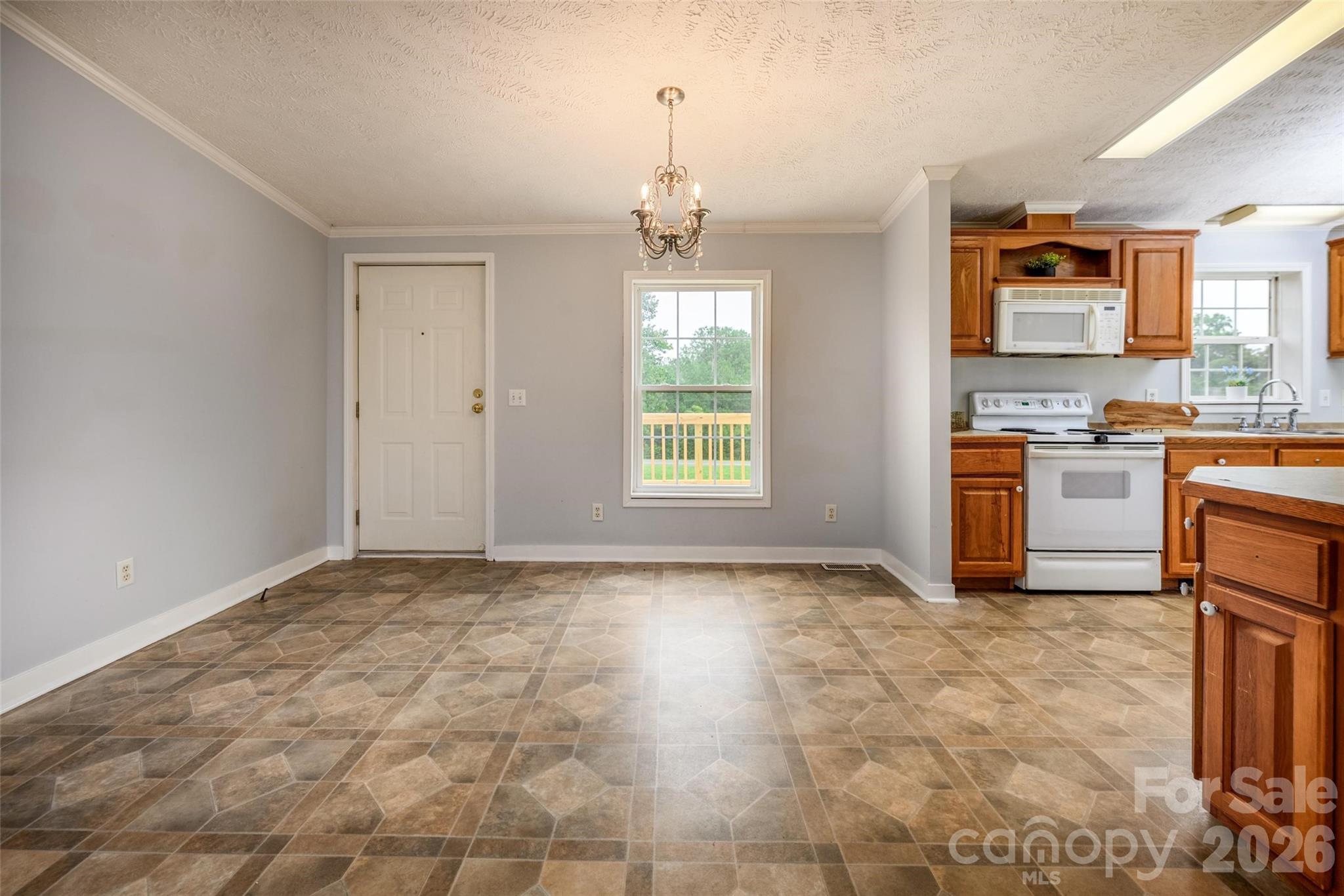 135 Howell Road Property Photo 13