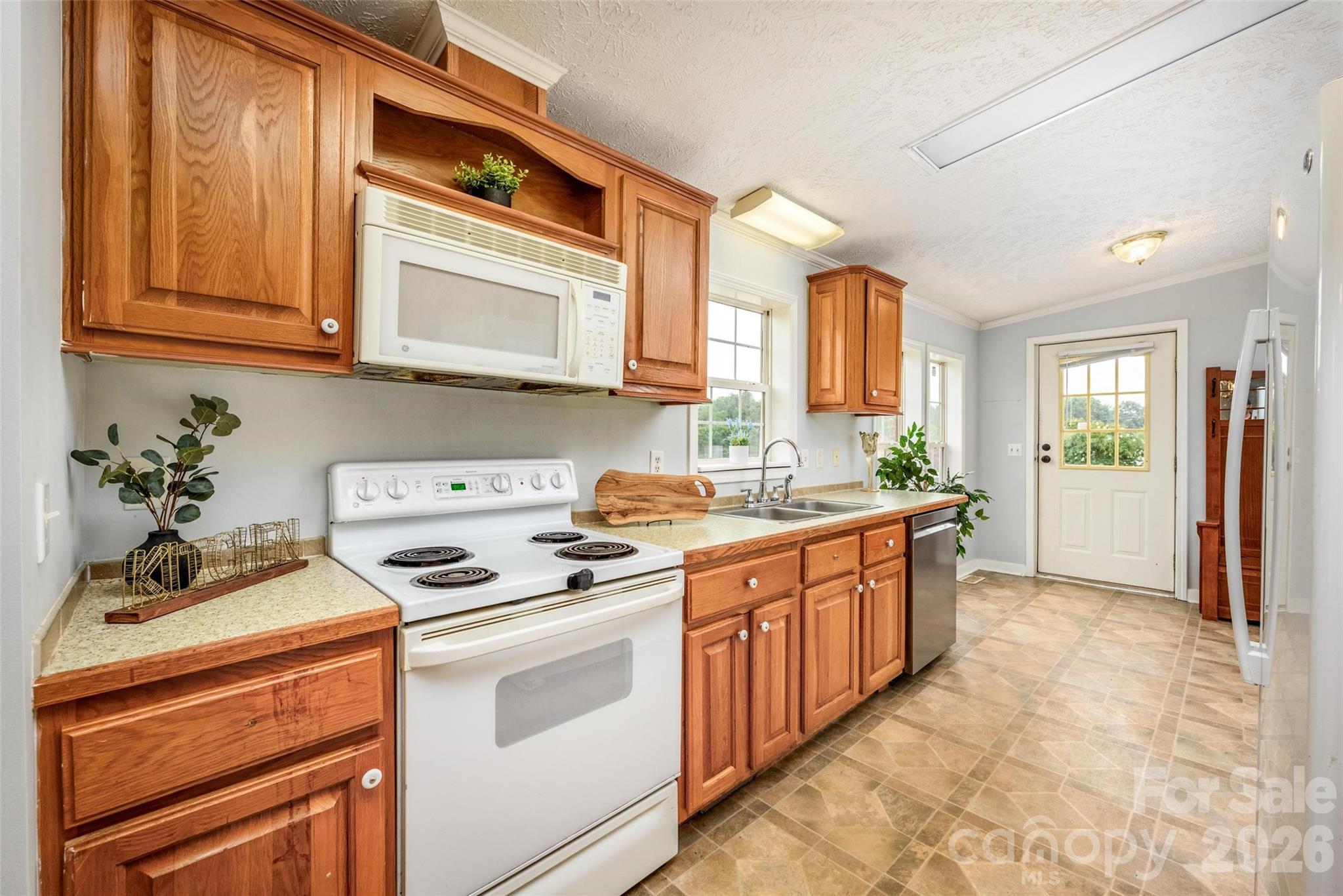 135 Howell Road Property Photo 15