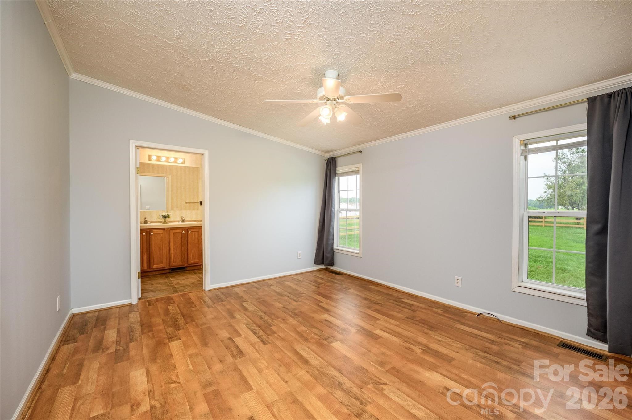 135 Howell Road Property Photo 23