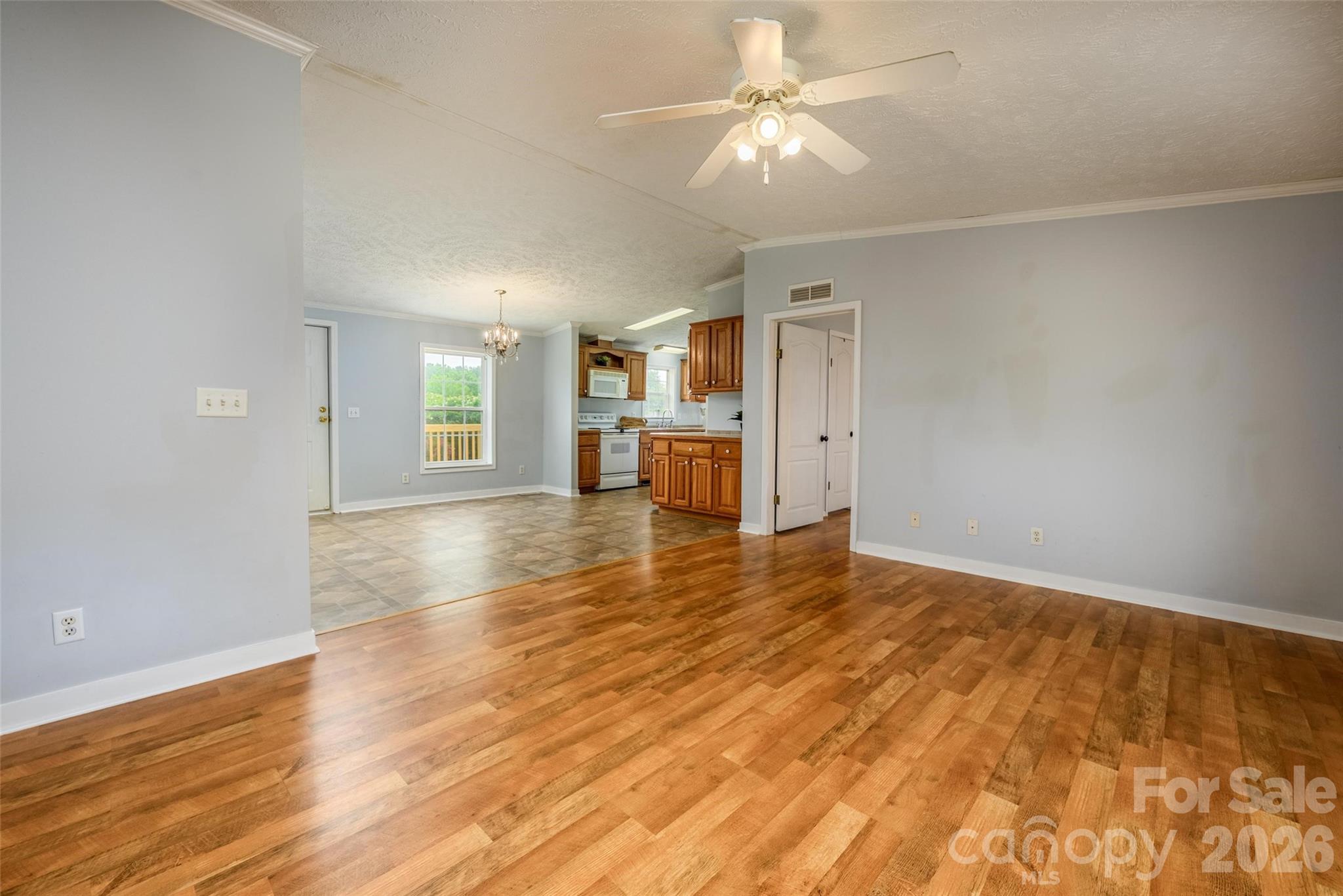 135 Howell Road Property Photo 29