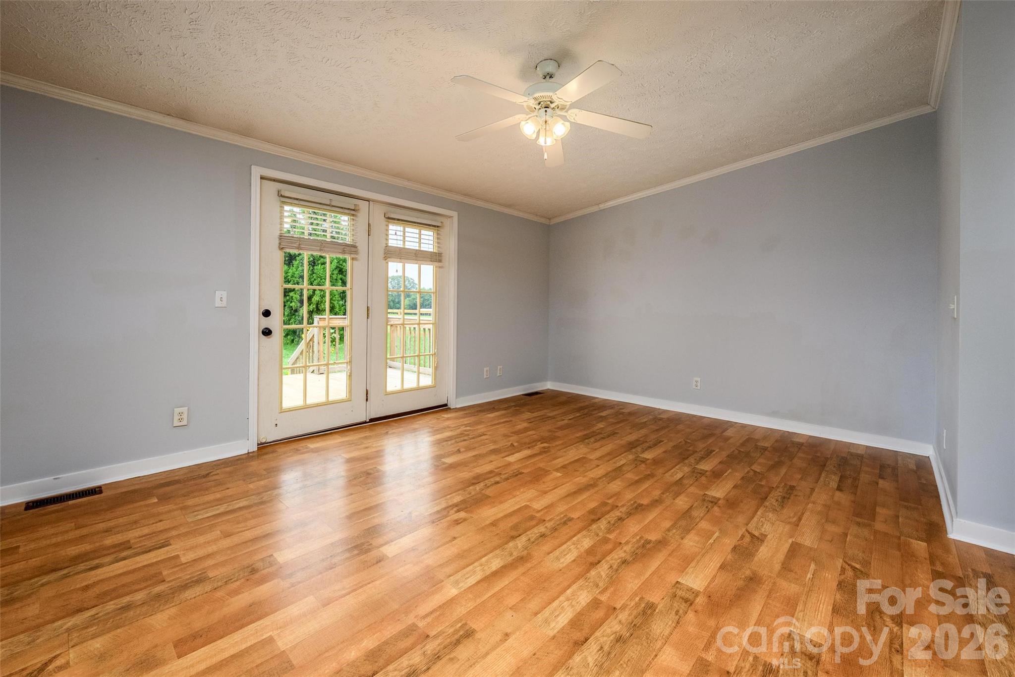 135 Howell Road Property Photo 30