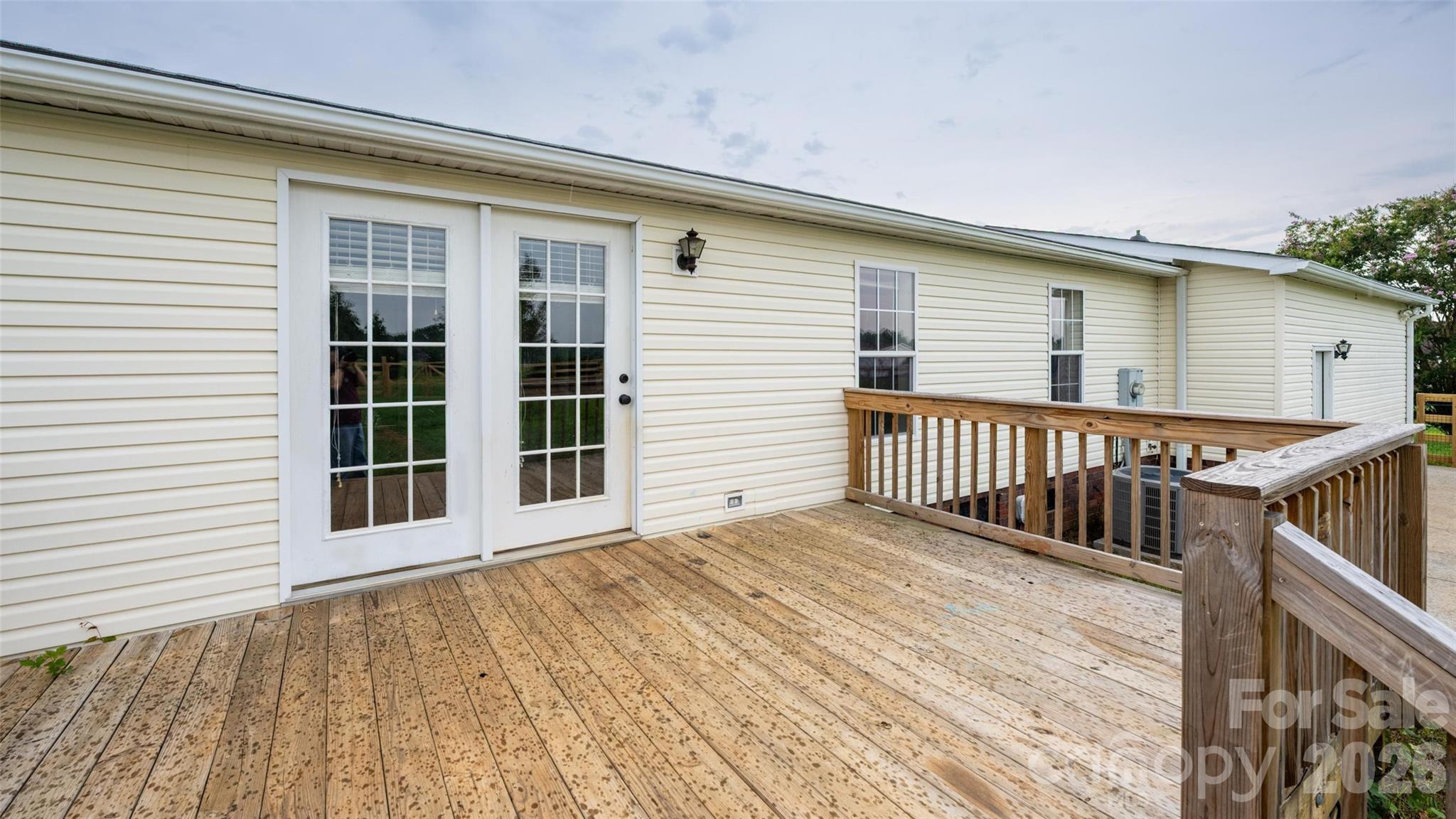 135 Howell Road Property Photo 33