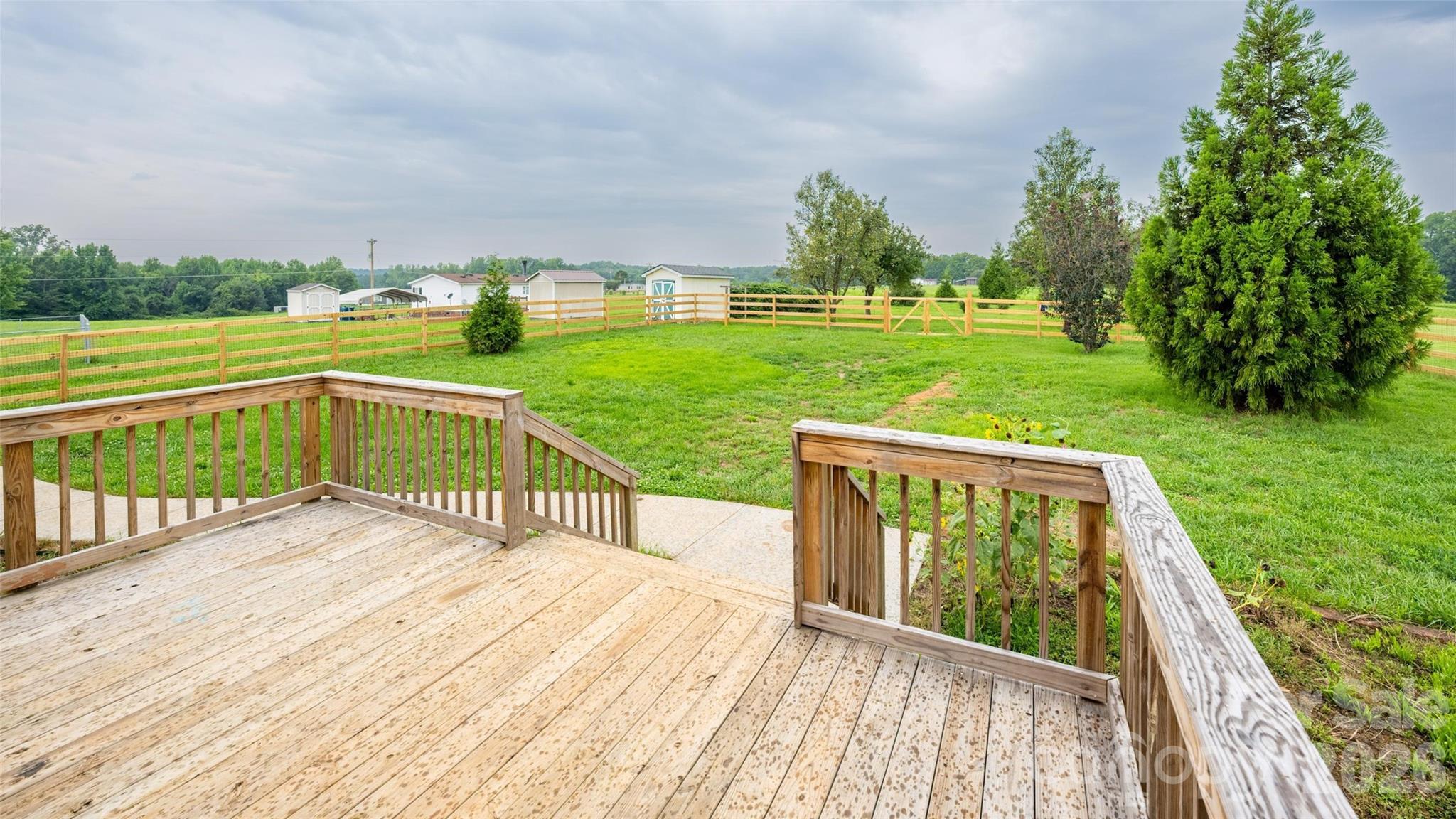135 Howell Road Property Photo 34