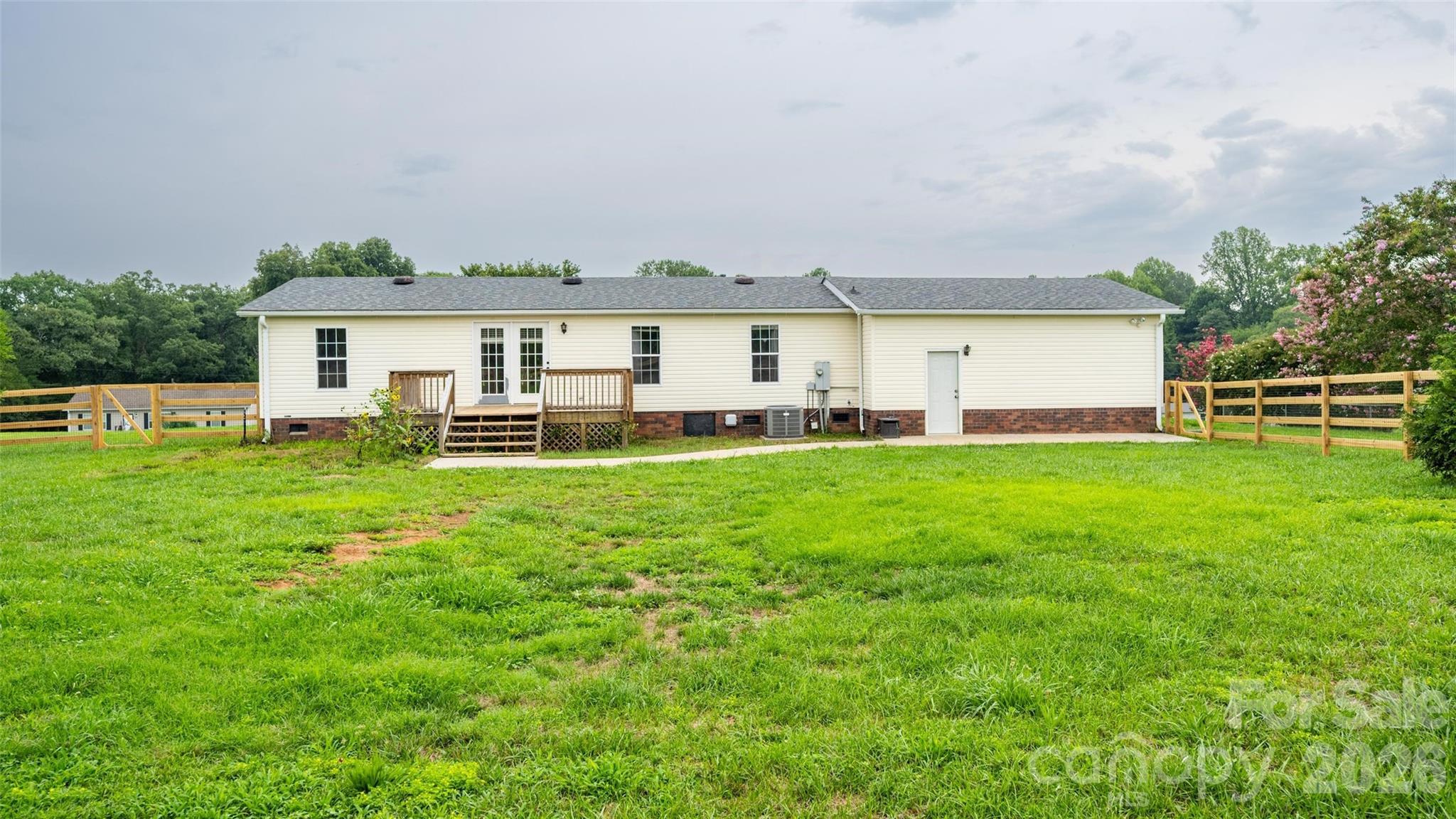 135 Howell Road Property Photo 36