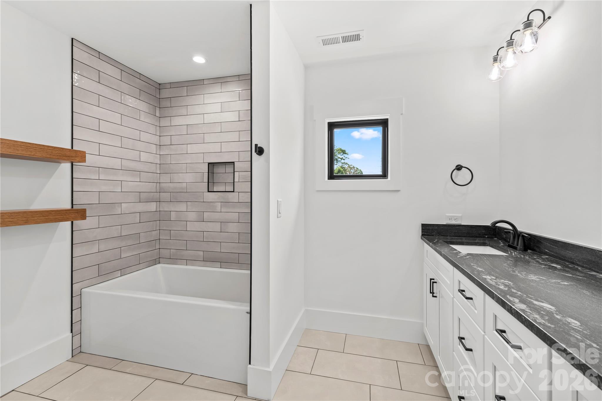 18 S Martha Kate Drive 22 Property Photo 24